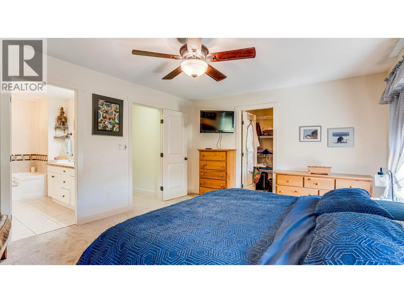 2751 15 Avenue NE Unit# 2 Lot# 2