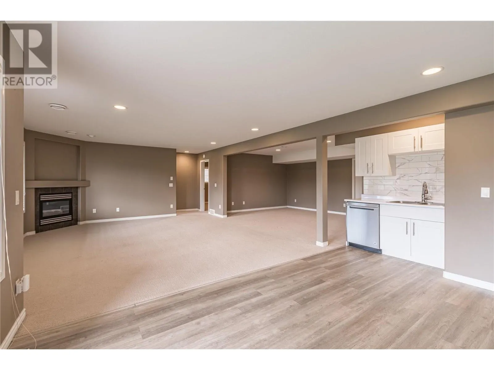 3276 Merlot Court