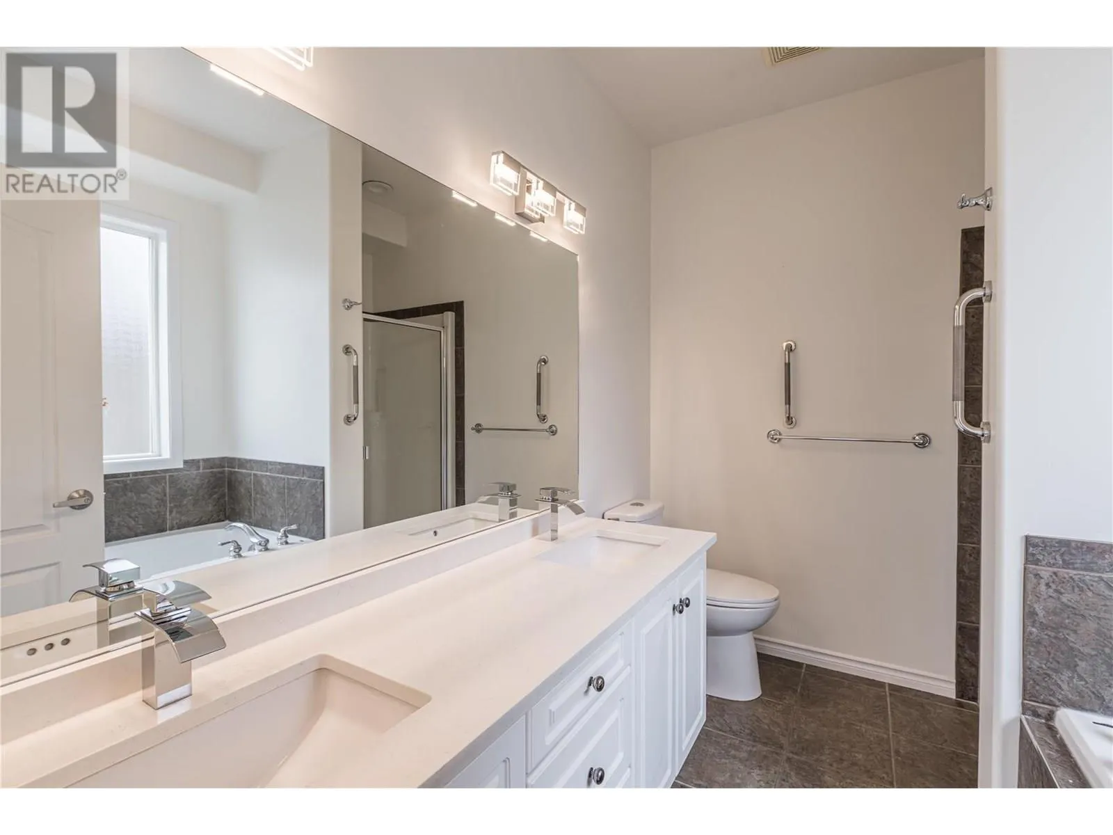 3276 Merlot Court