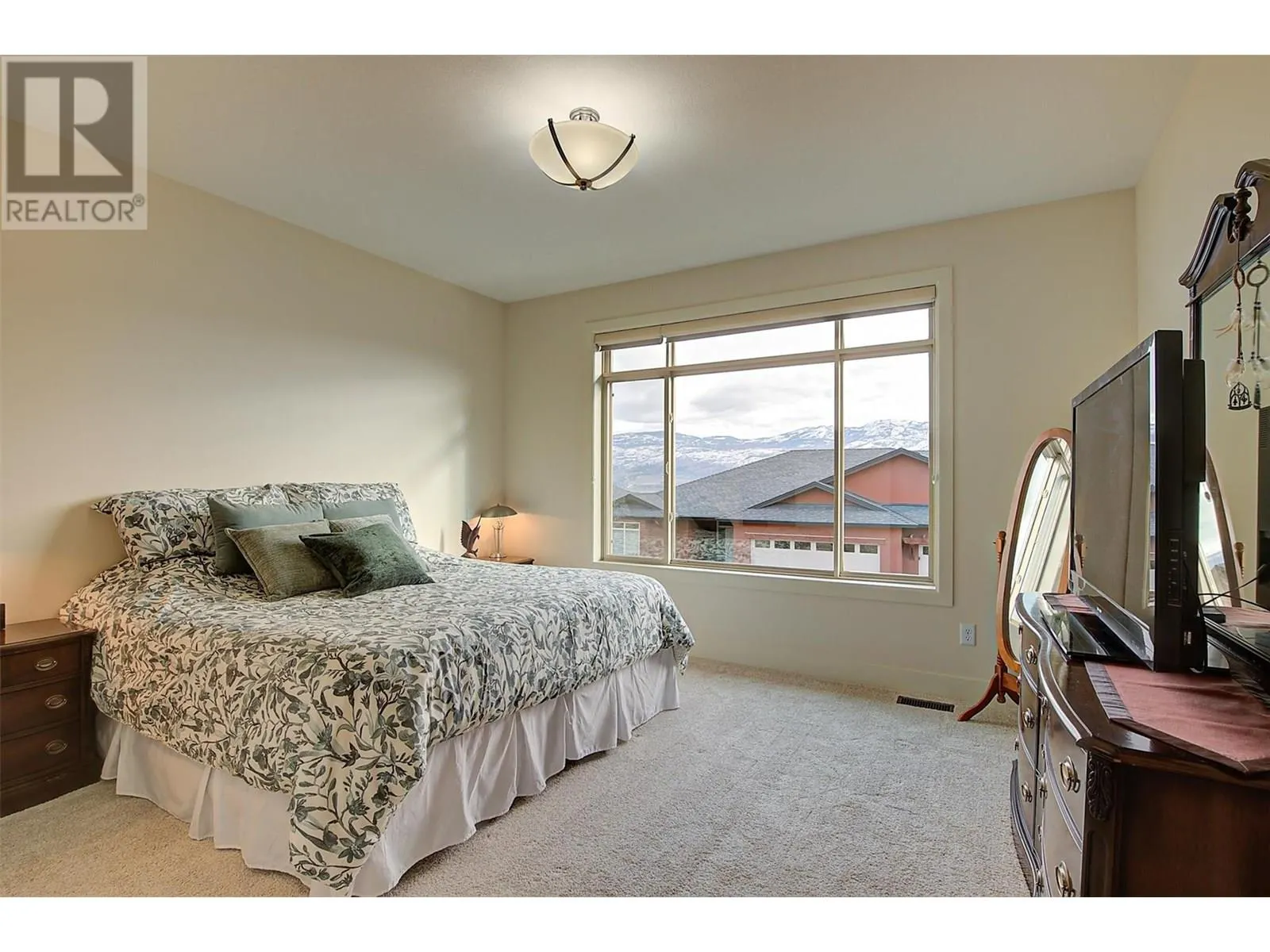 2190 Alvarado Trail