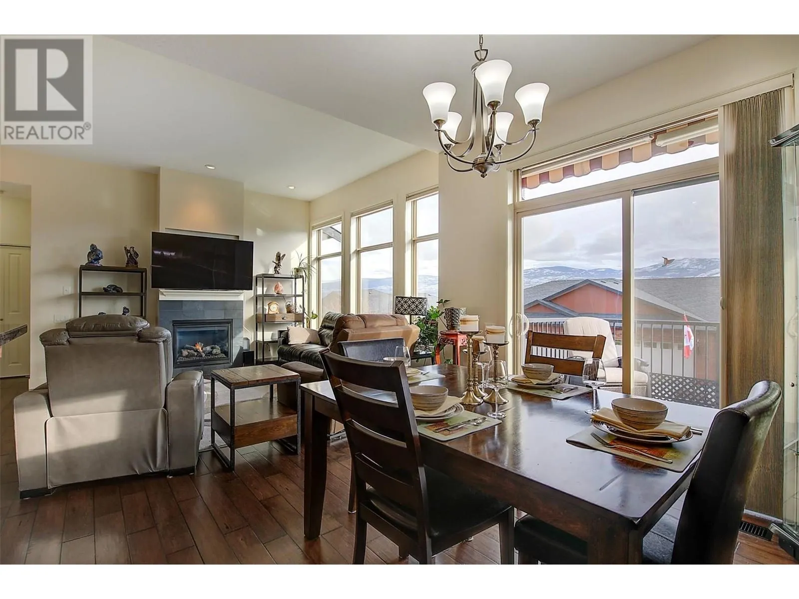 2190 Alvarado Trail
