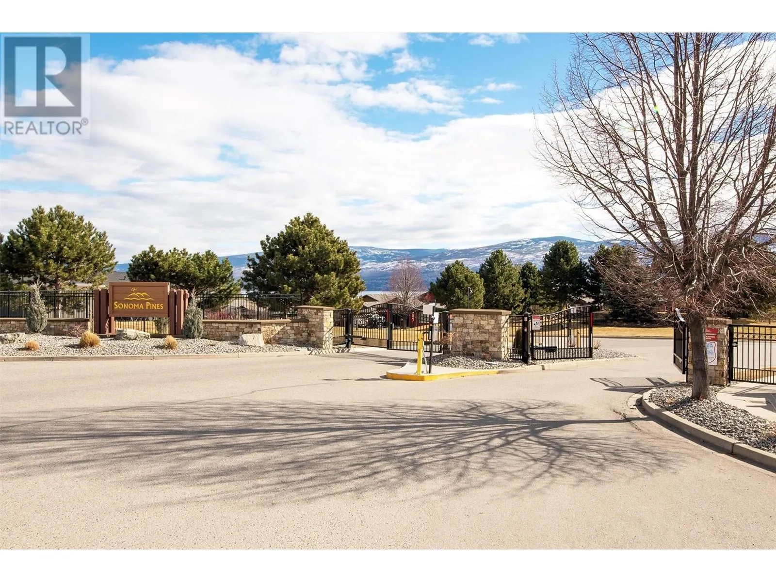 2190 Alvarado Trail