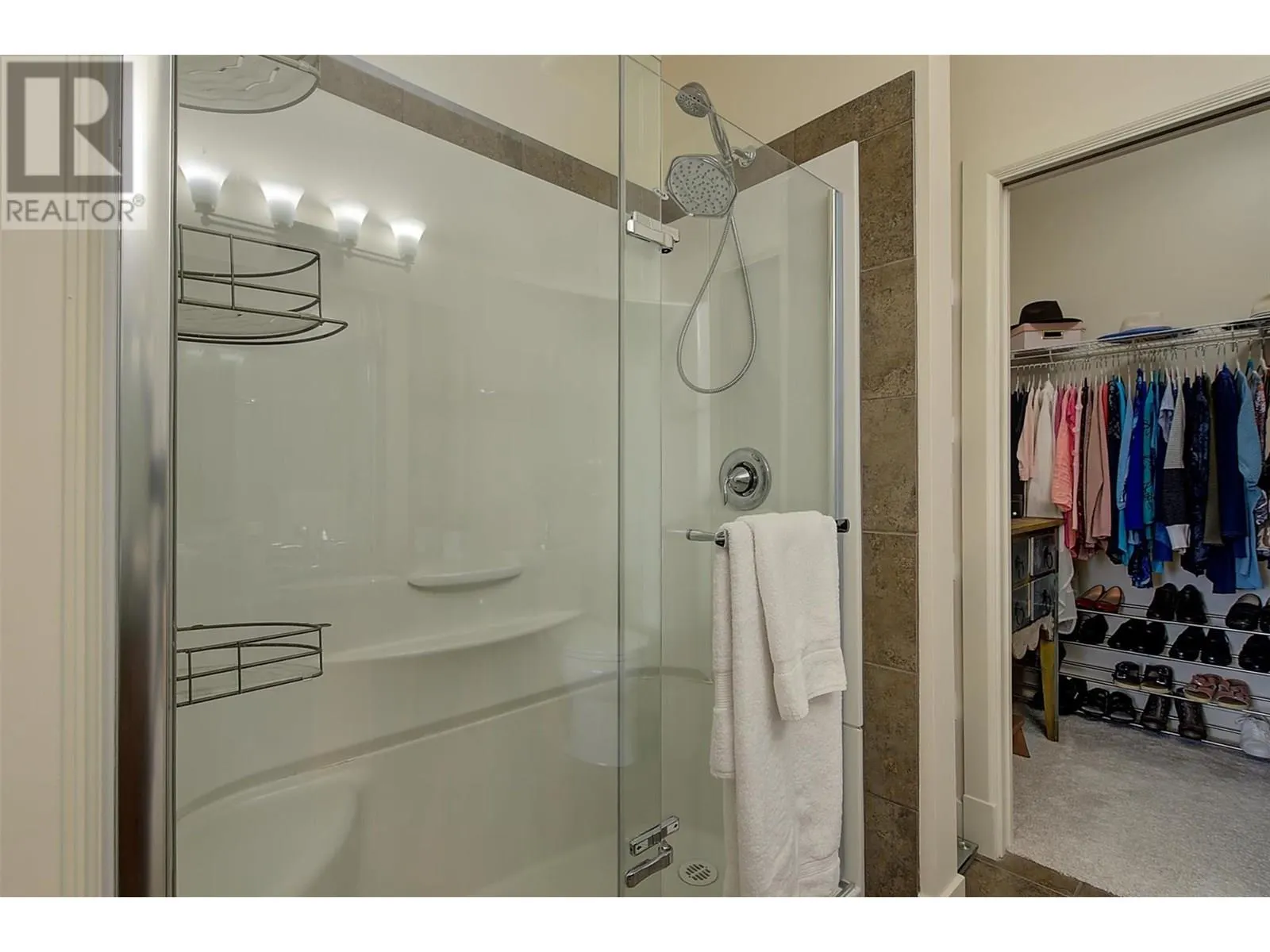 2190 Alvarado Trail