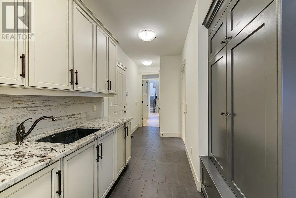 425 Audubon Court
