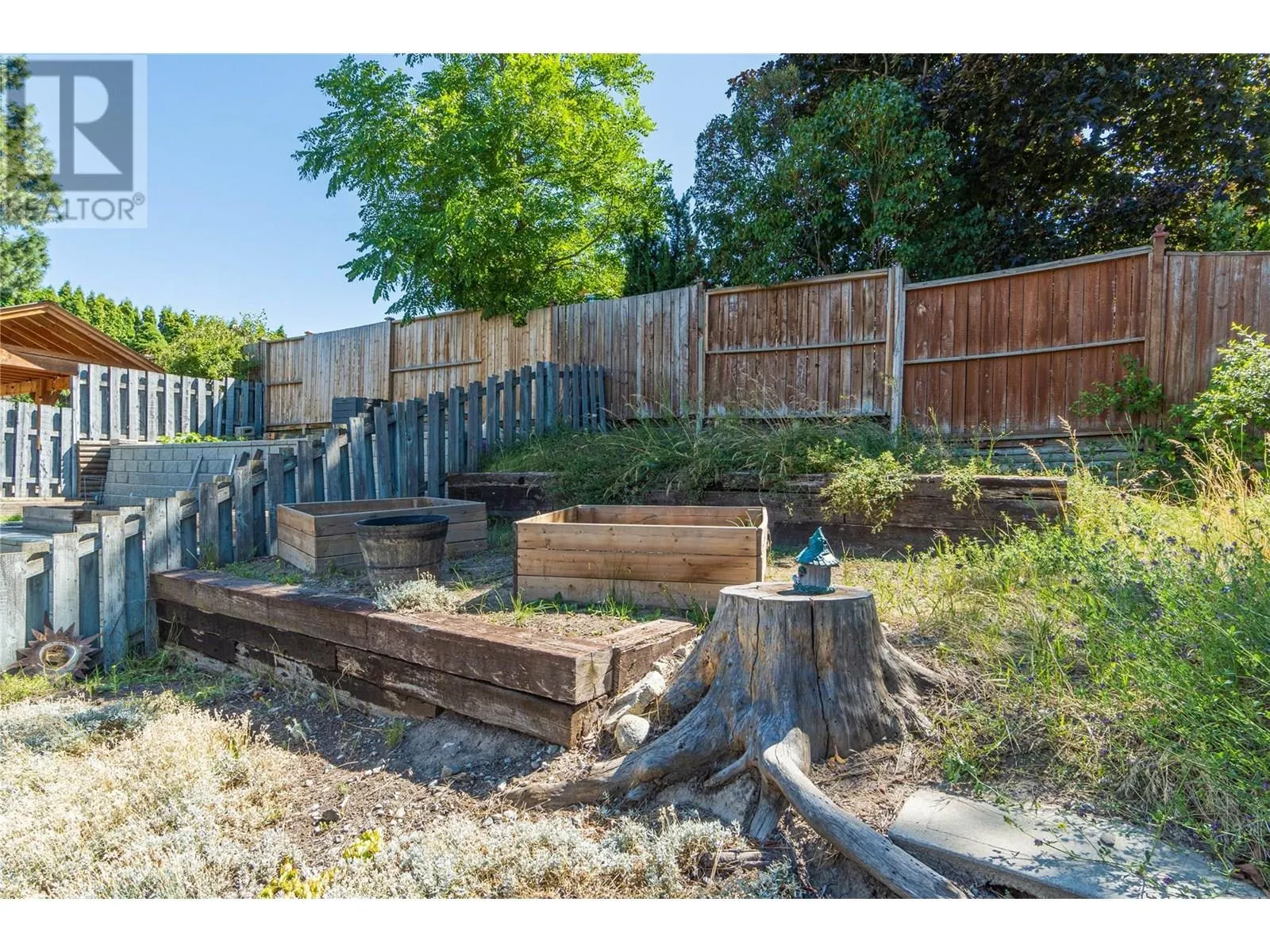 265 HOLLYBURN Drive