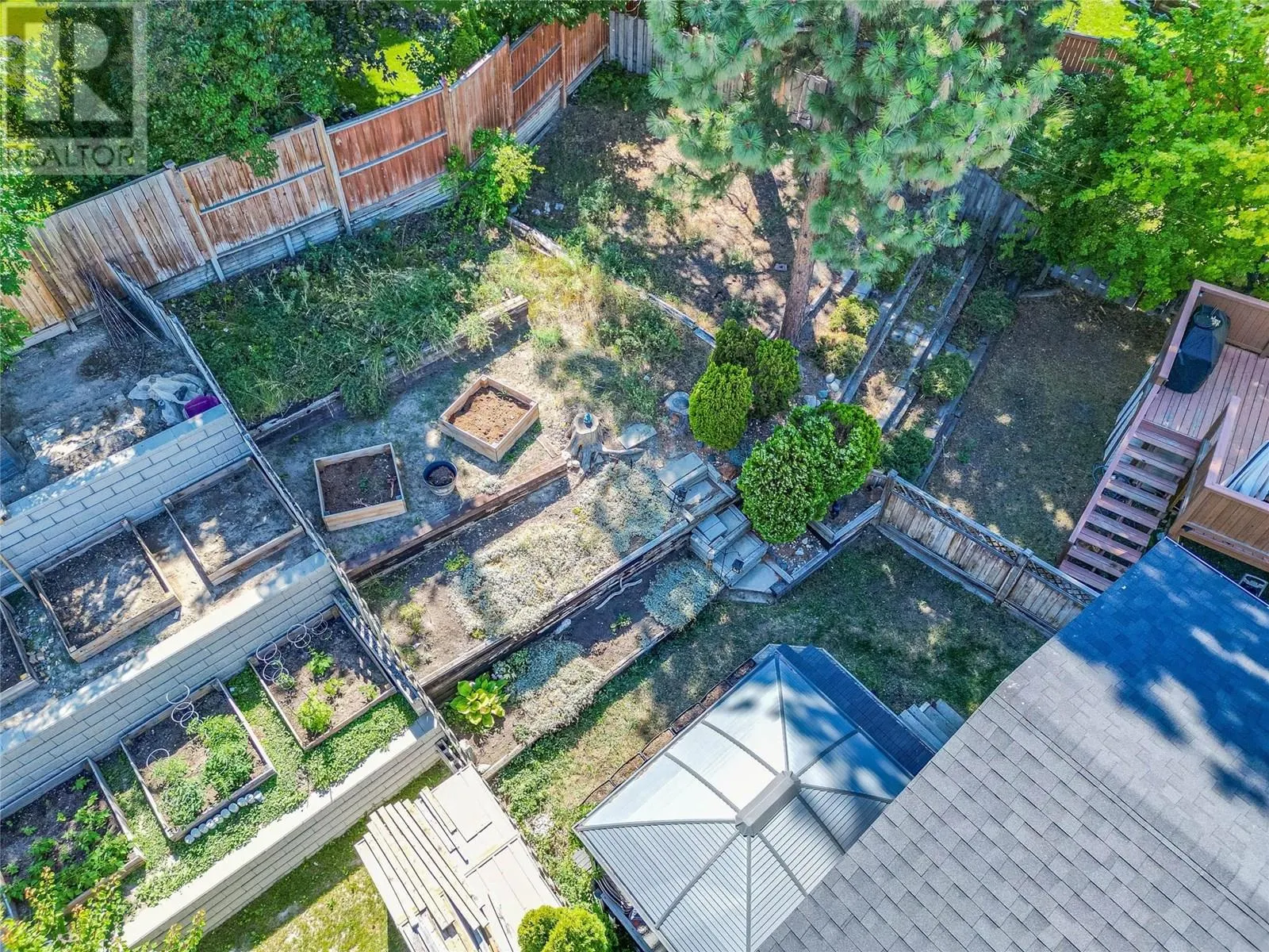 265 HOLLYBURN Drive