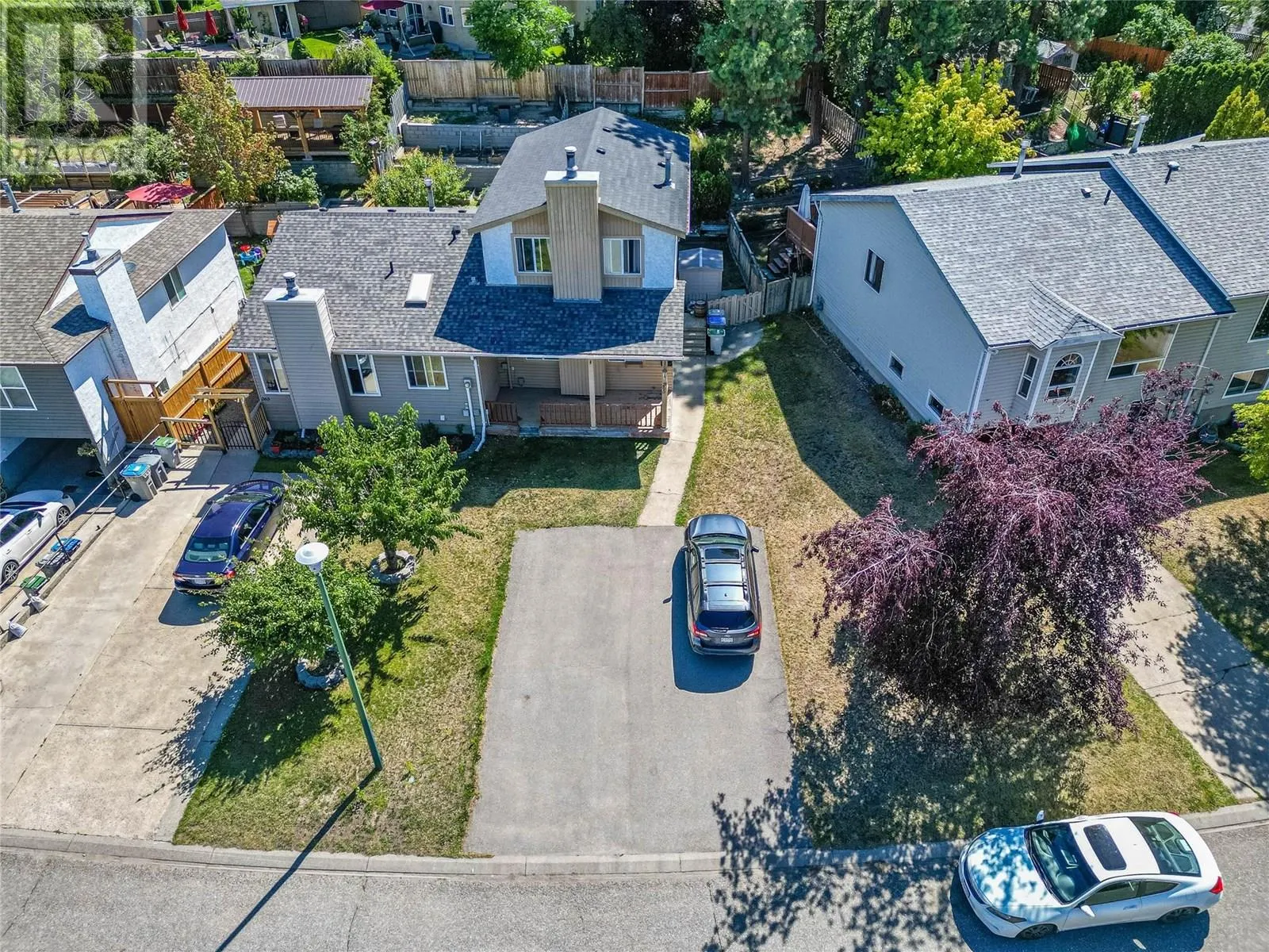 265 HOLLYBURN Drive