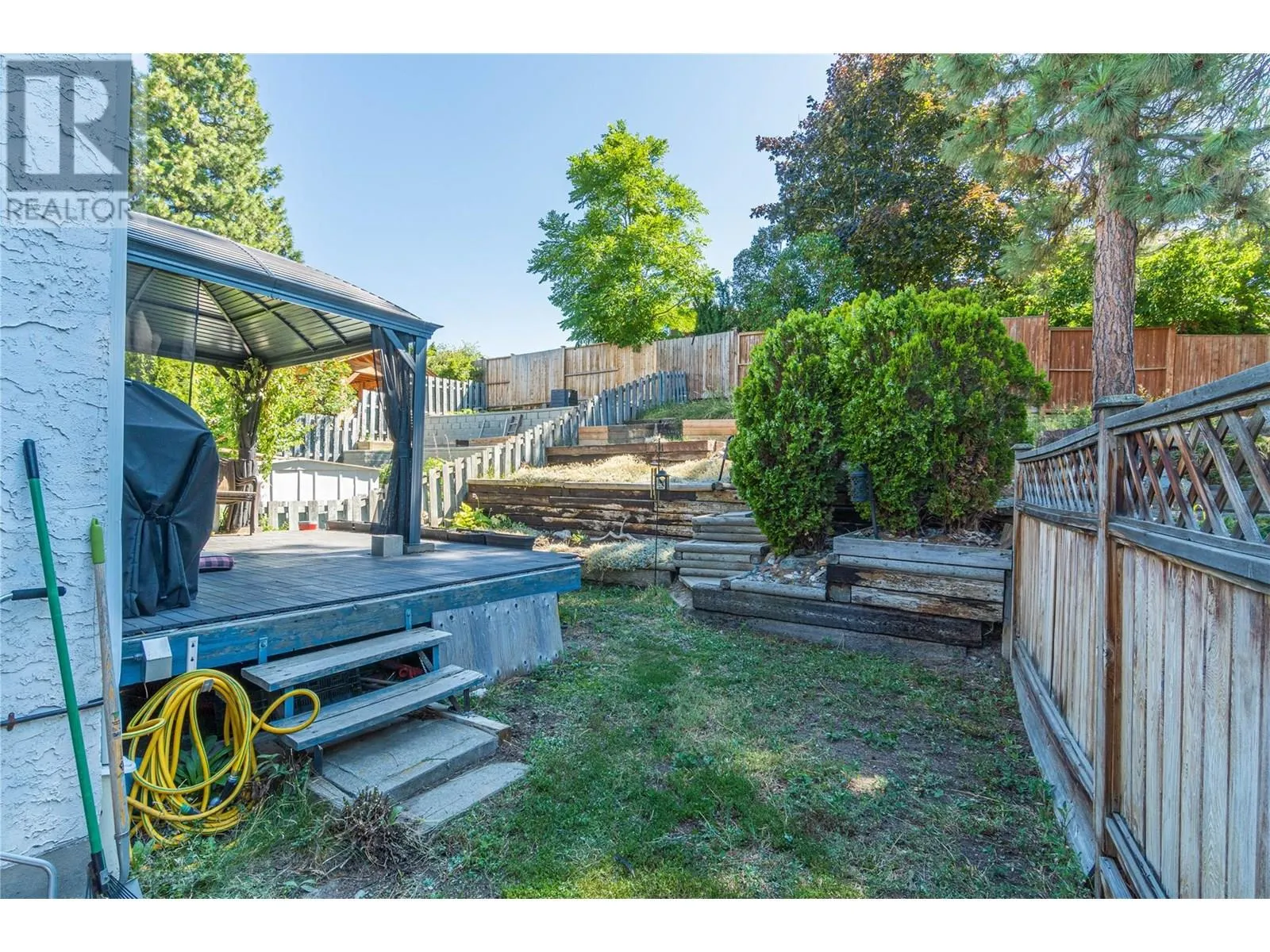 265 HOLLYBURN Drive