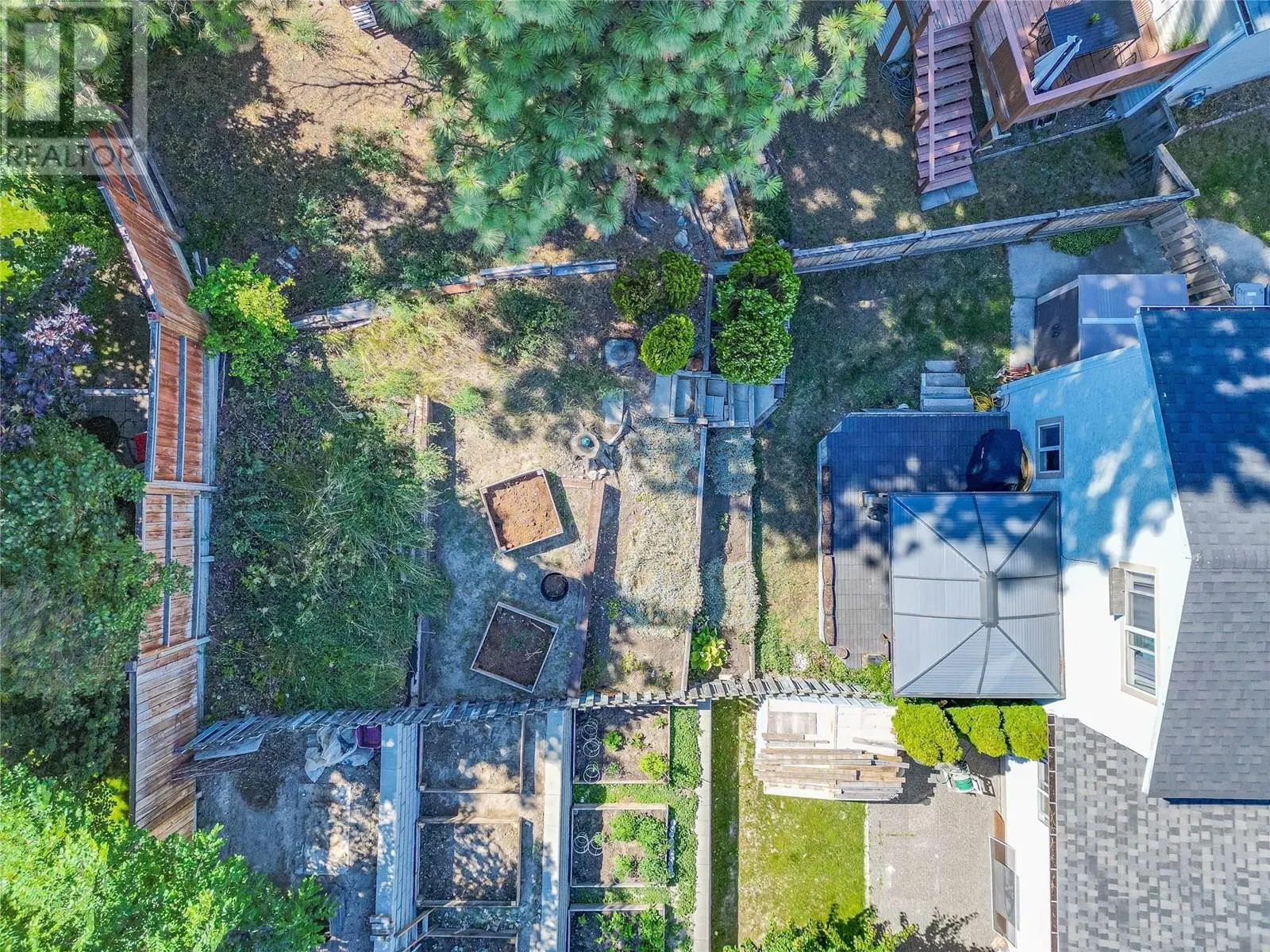 265 HOLLYBURN Drive