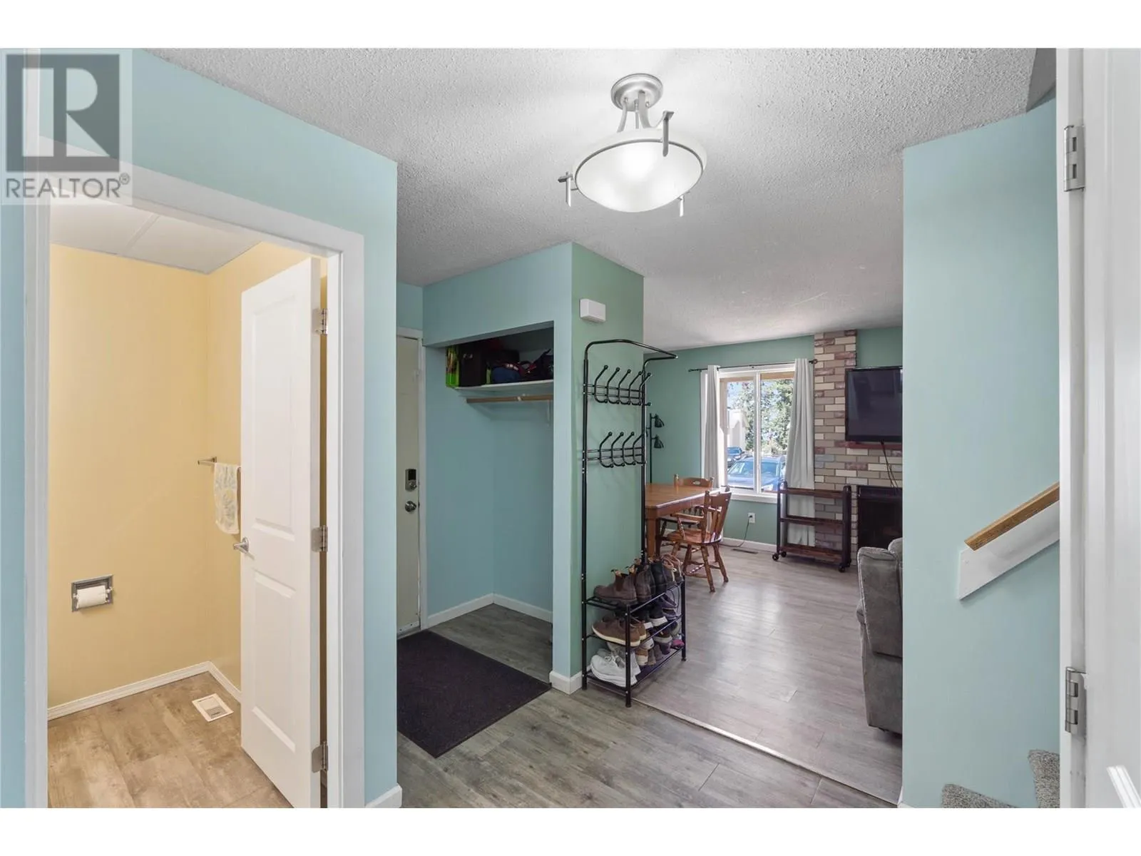 265 HOLLYBURN Drive