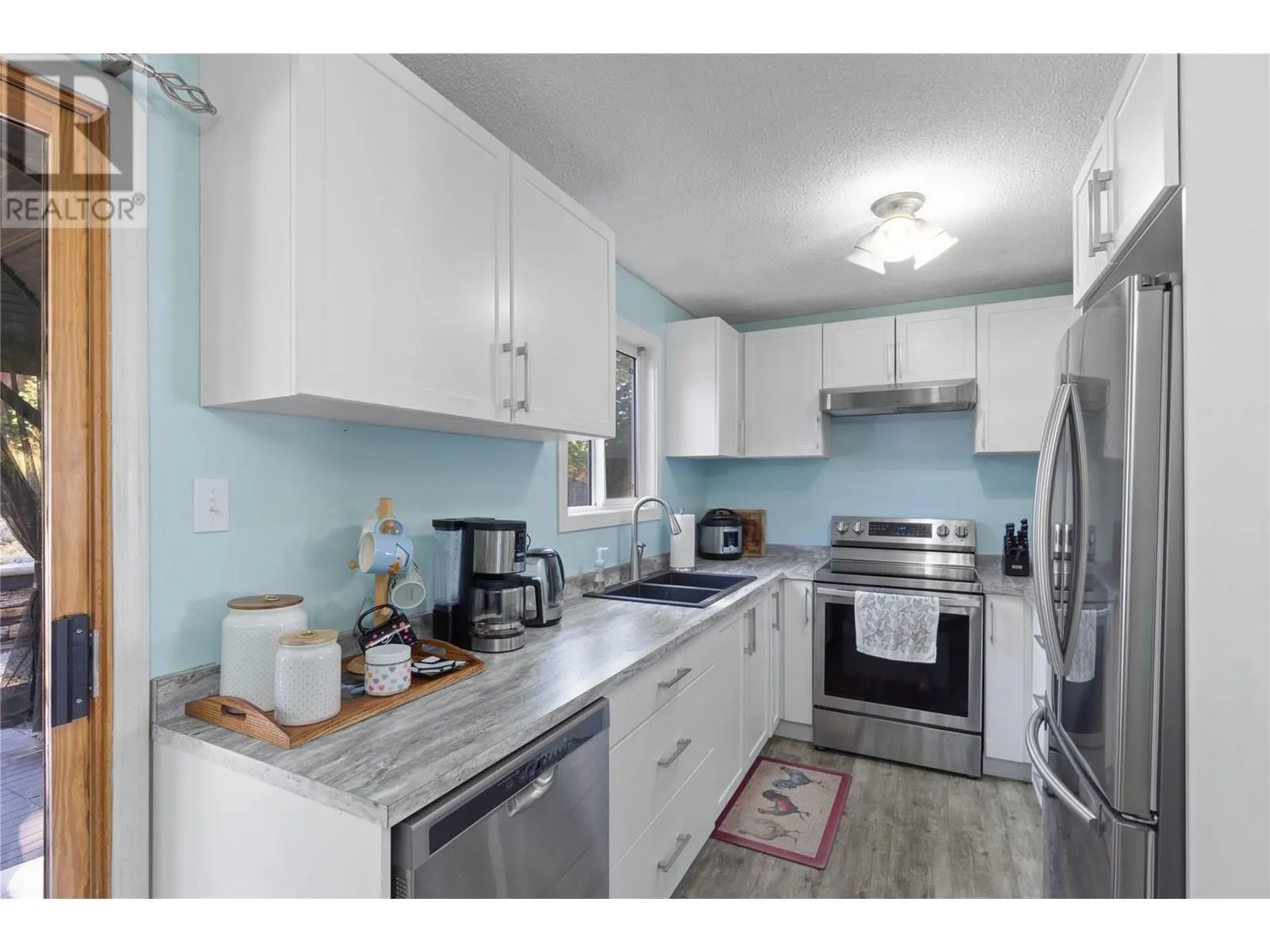 265 HOLLYBURN Drive