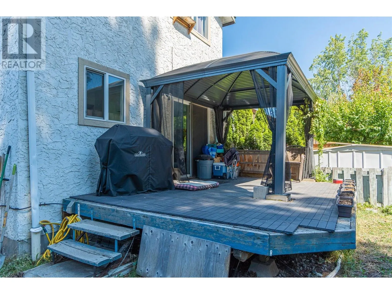 265 HOLLYBURN Drive