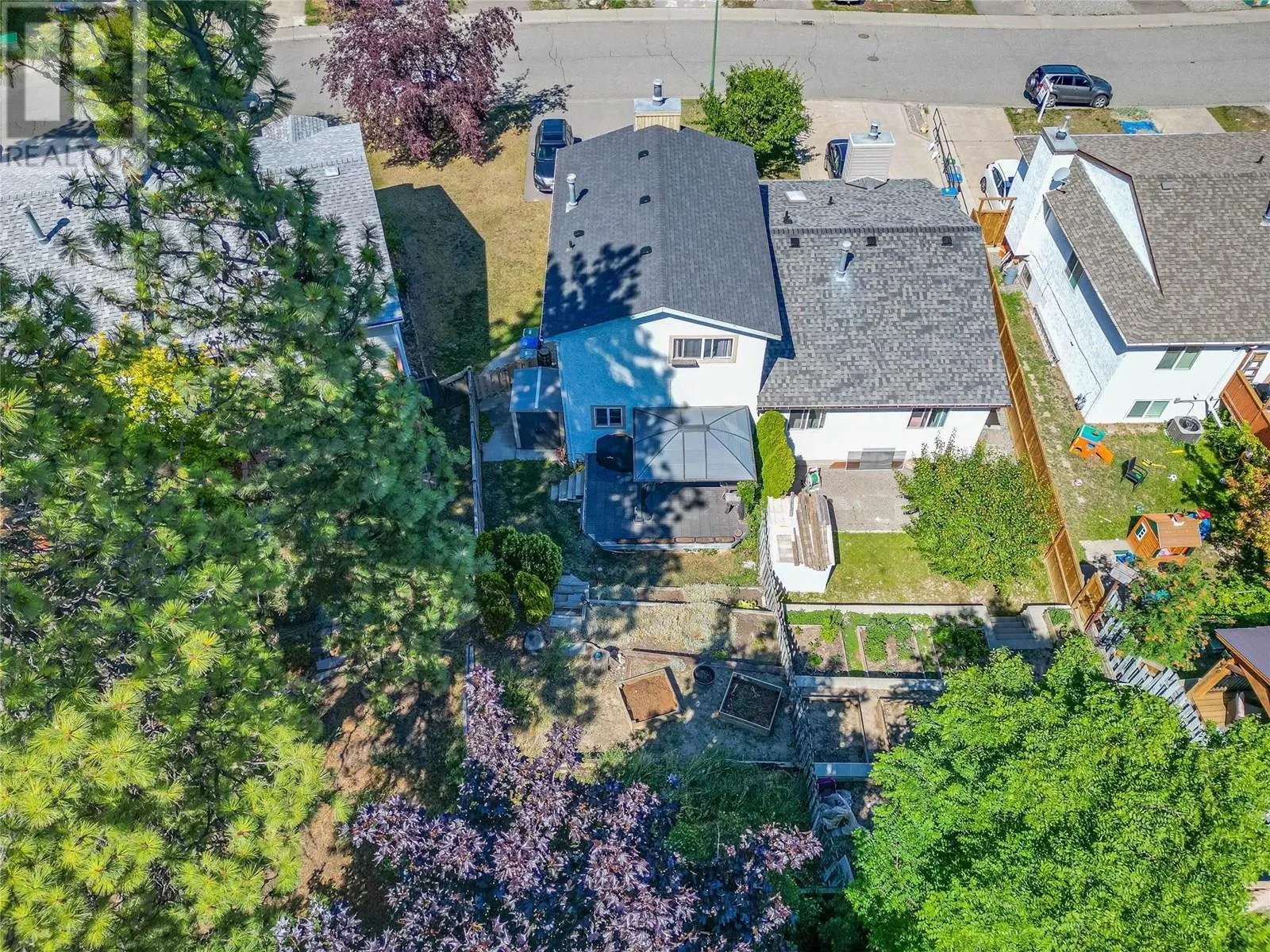 265 HOLLYBURN Drive