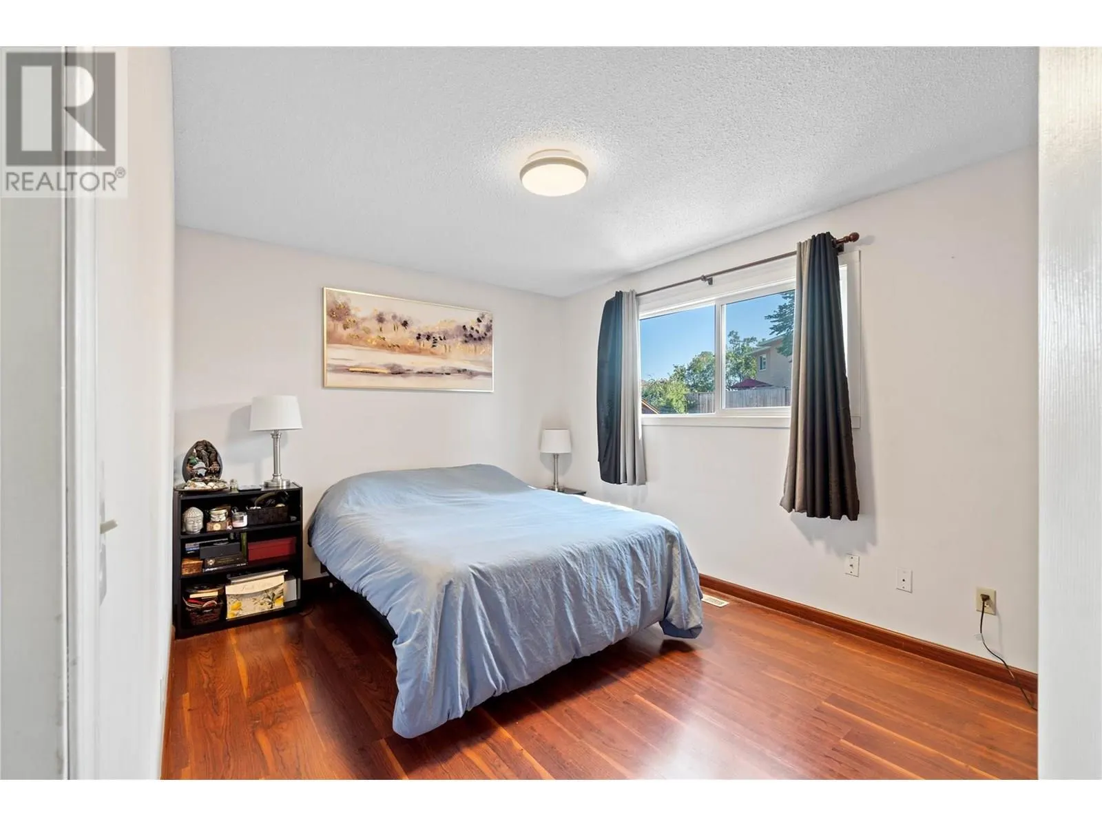 265 HOLLYBURN Drive