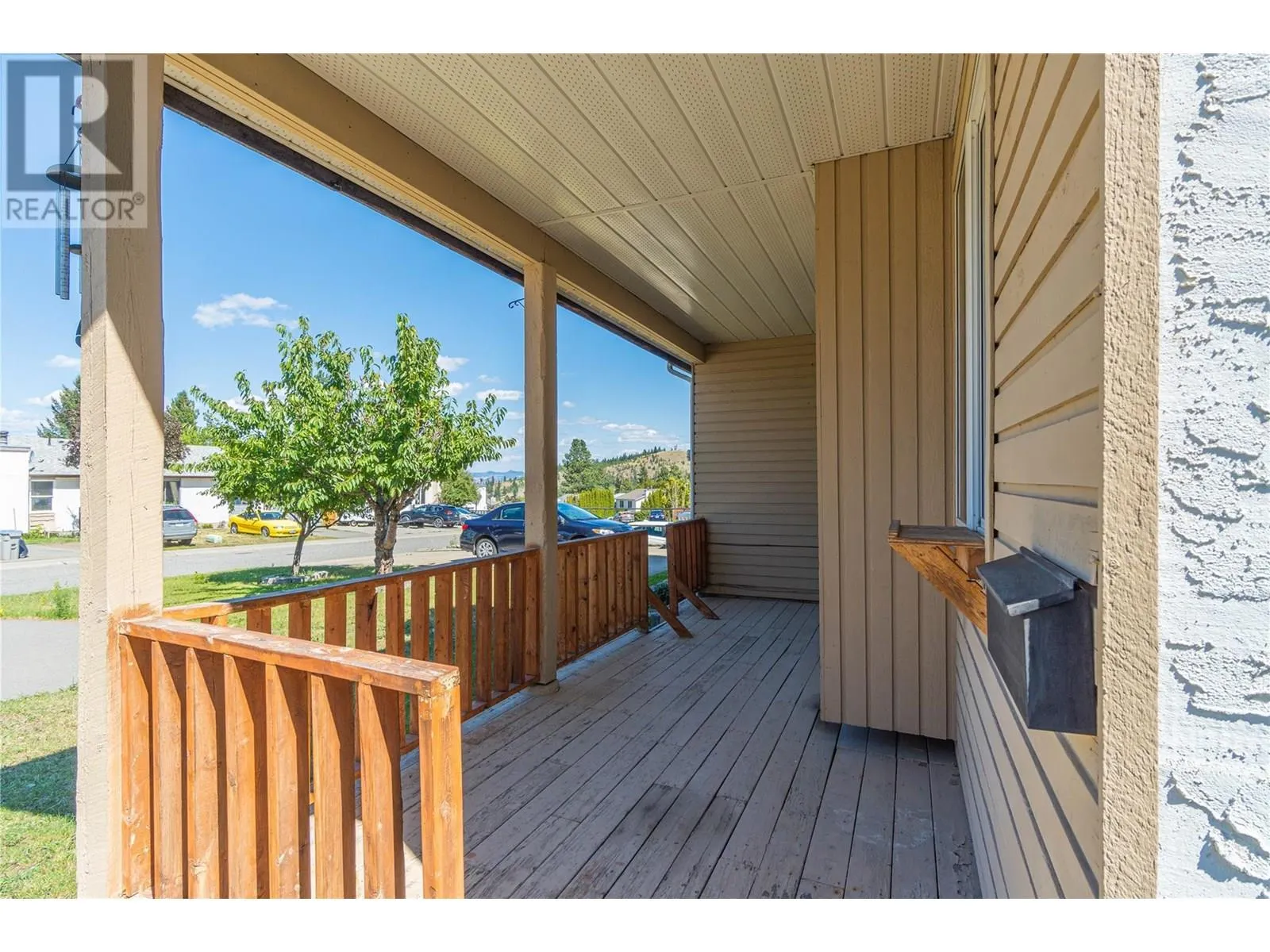 265 HOLLYBURN Drive