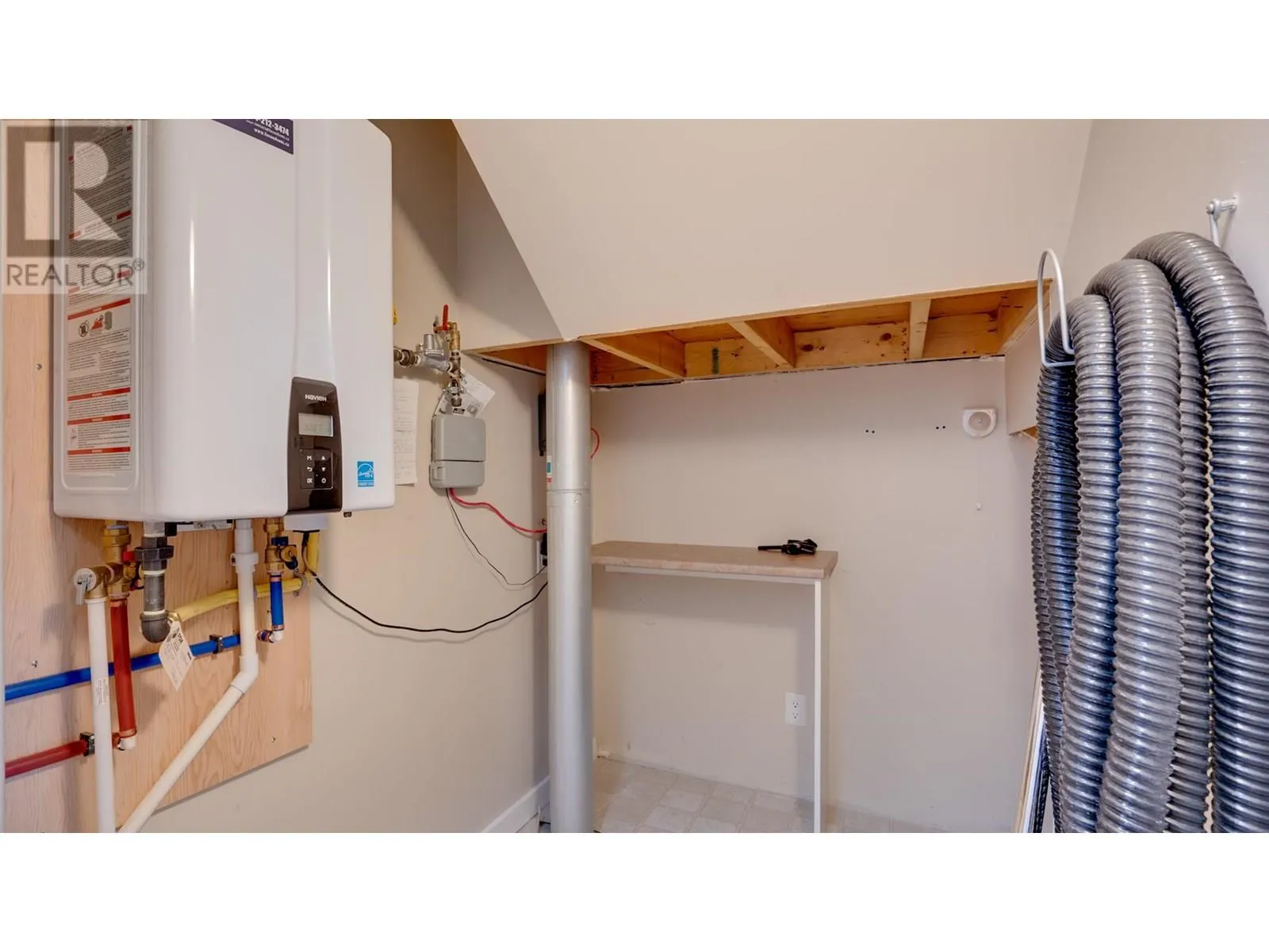 5200 25 Avenue Unit# 8