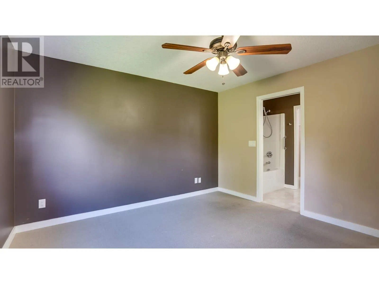 5200 25 Avenue Unit# 8