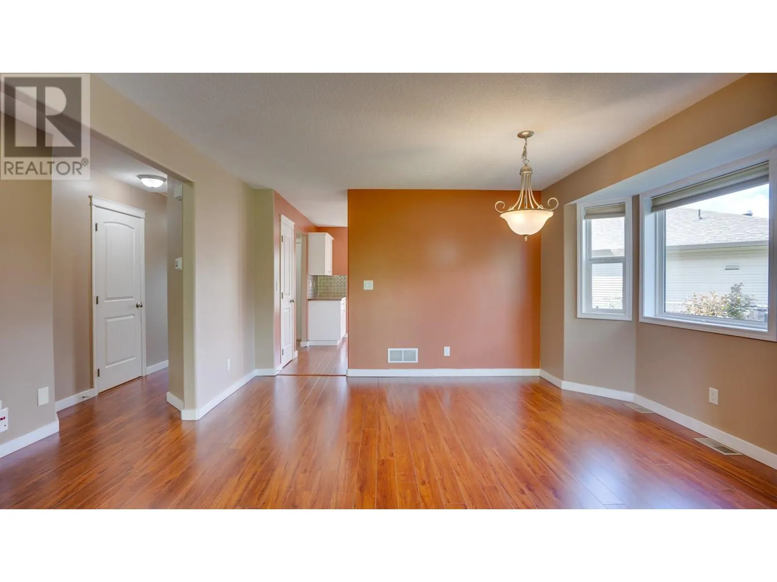 5200 25 Avenue Unit# 8