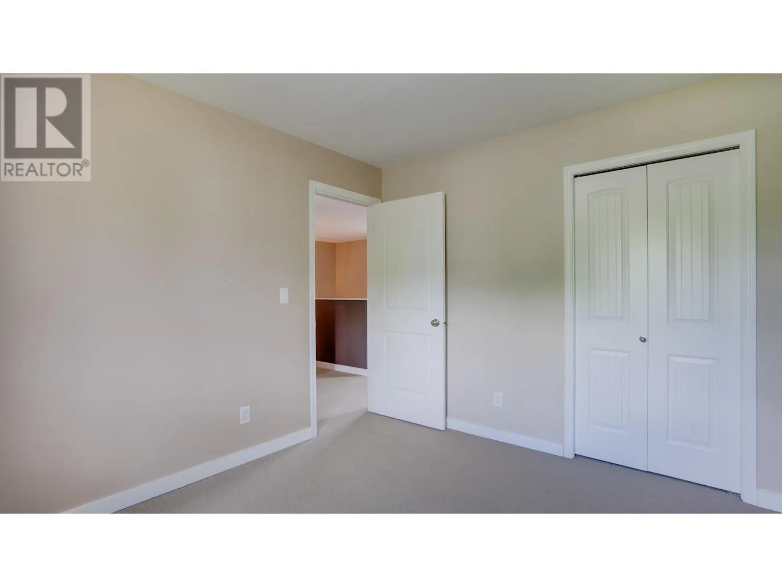 5200 25 Avenue Unit# 8