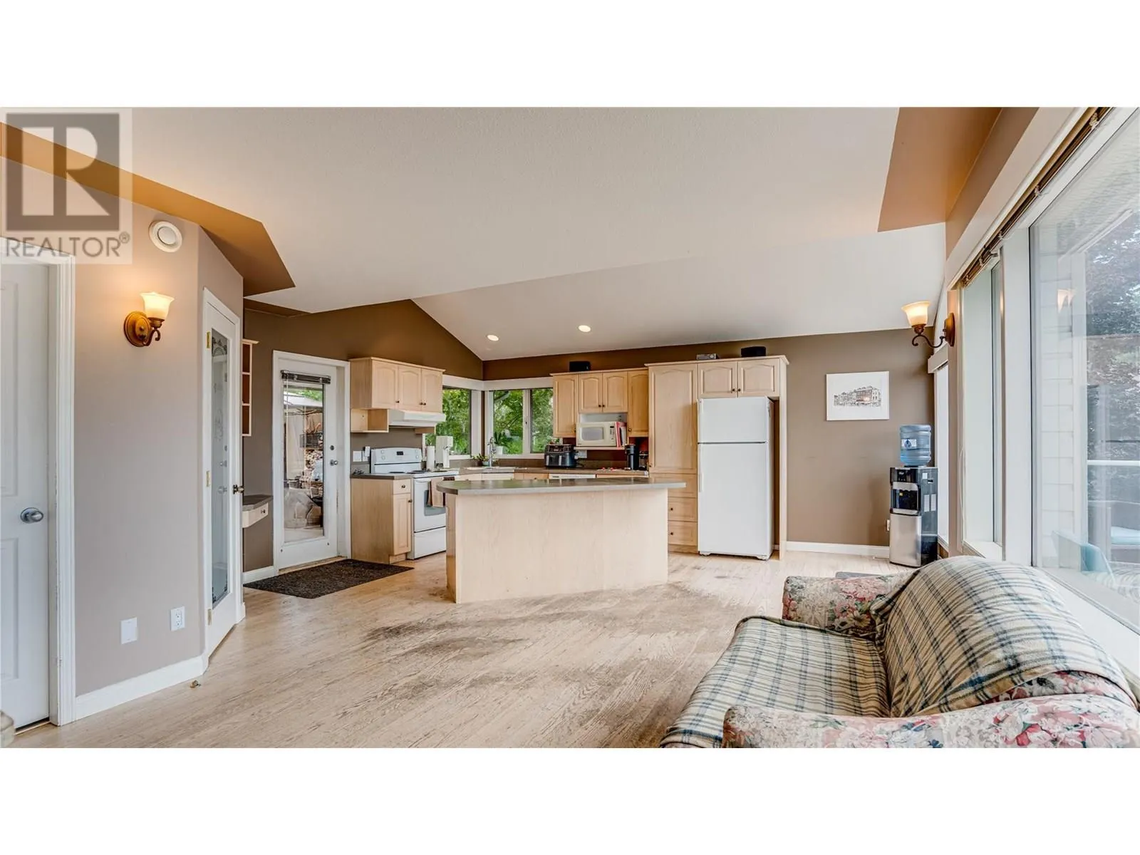 356 Marmot Court