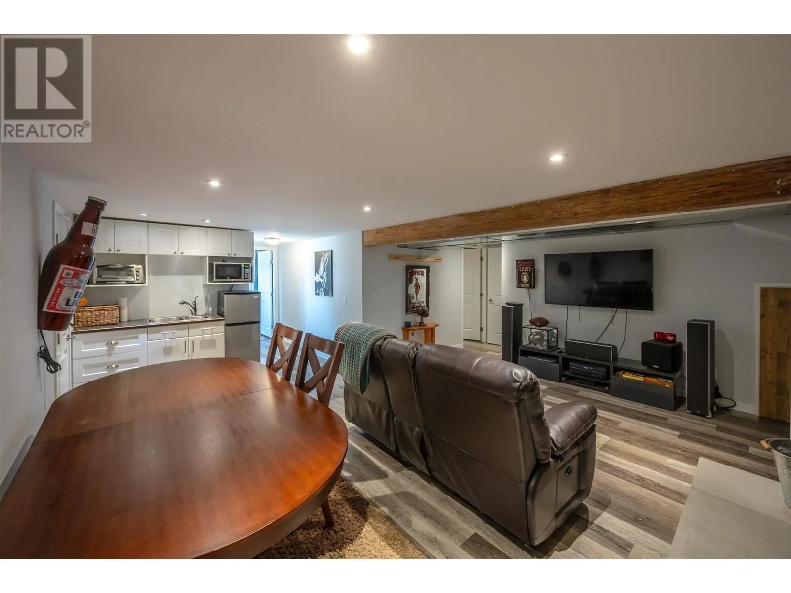 1107 Park Place