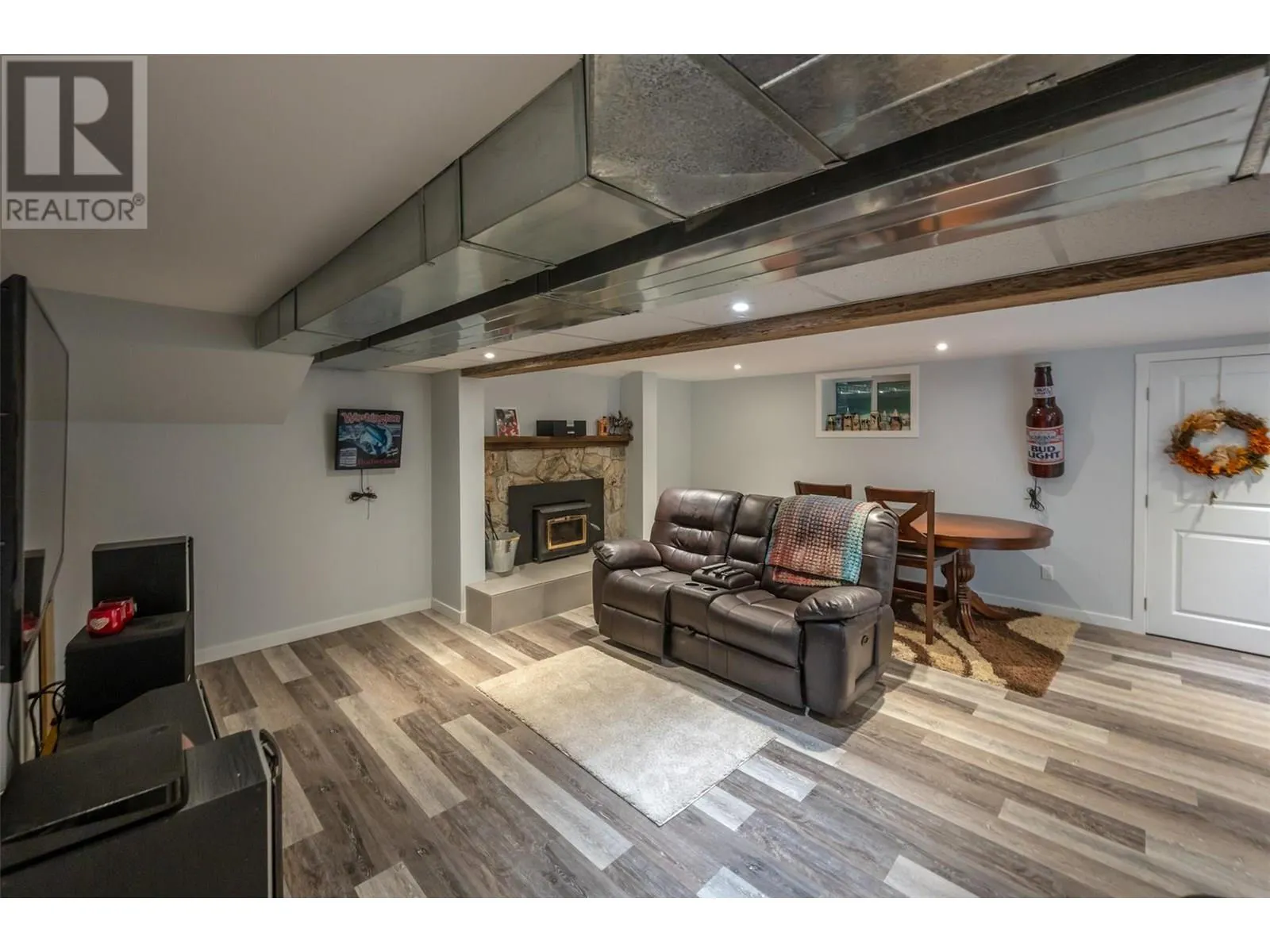 1107 Park Place