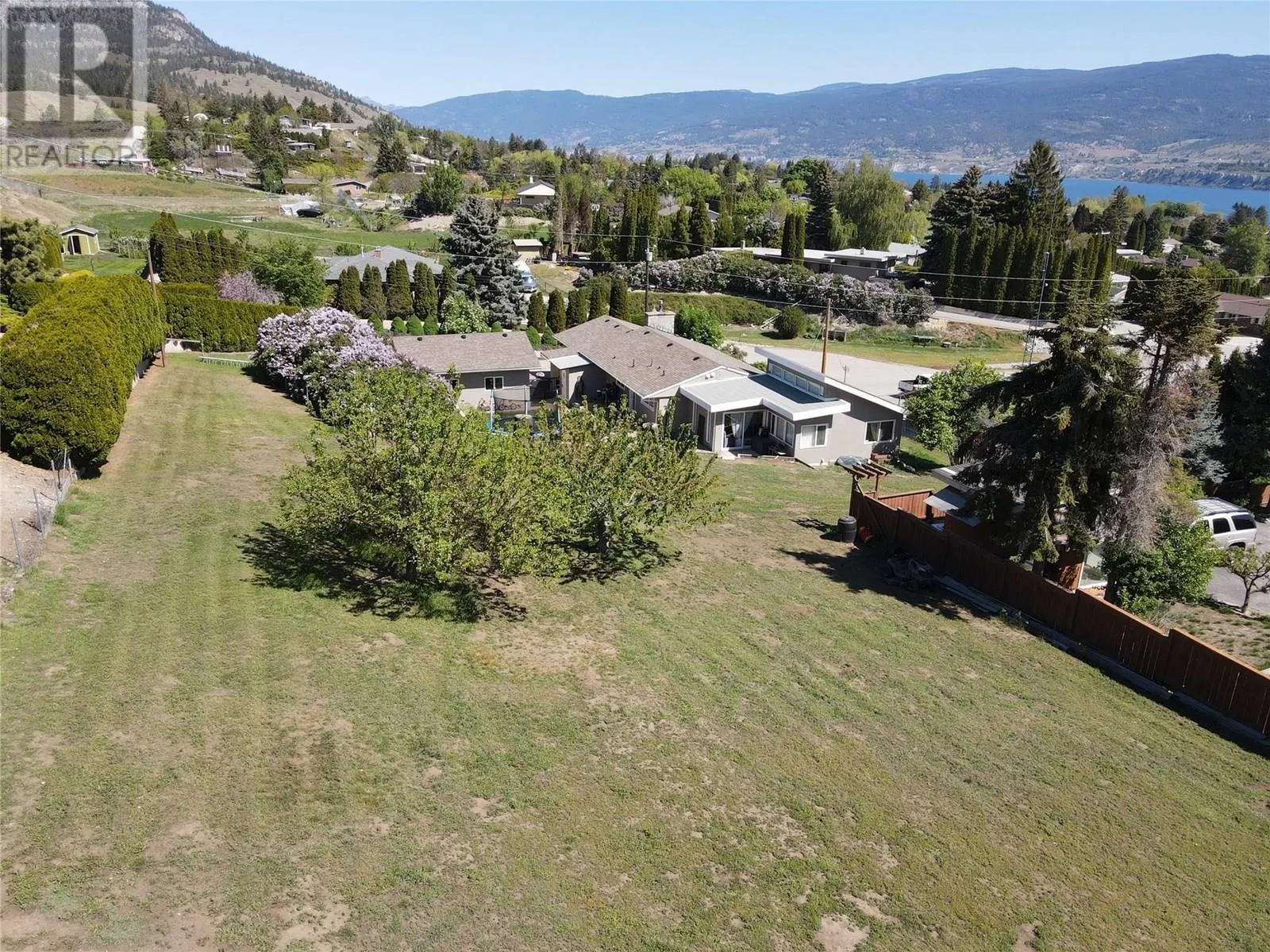 1107 Park Place
