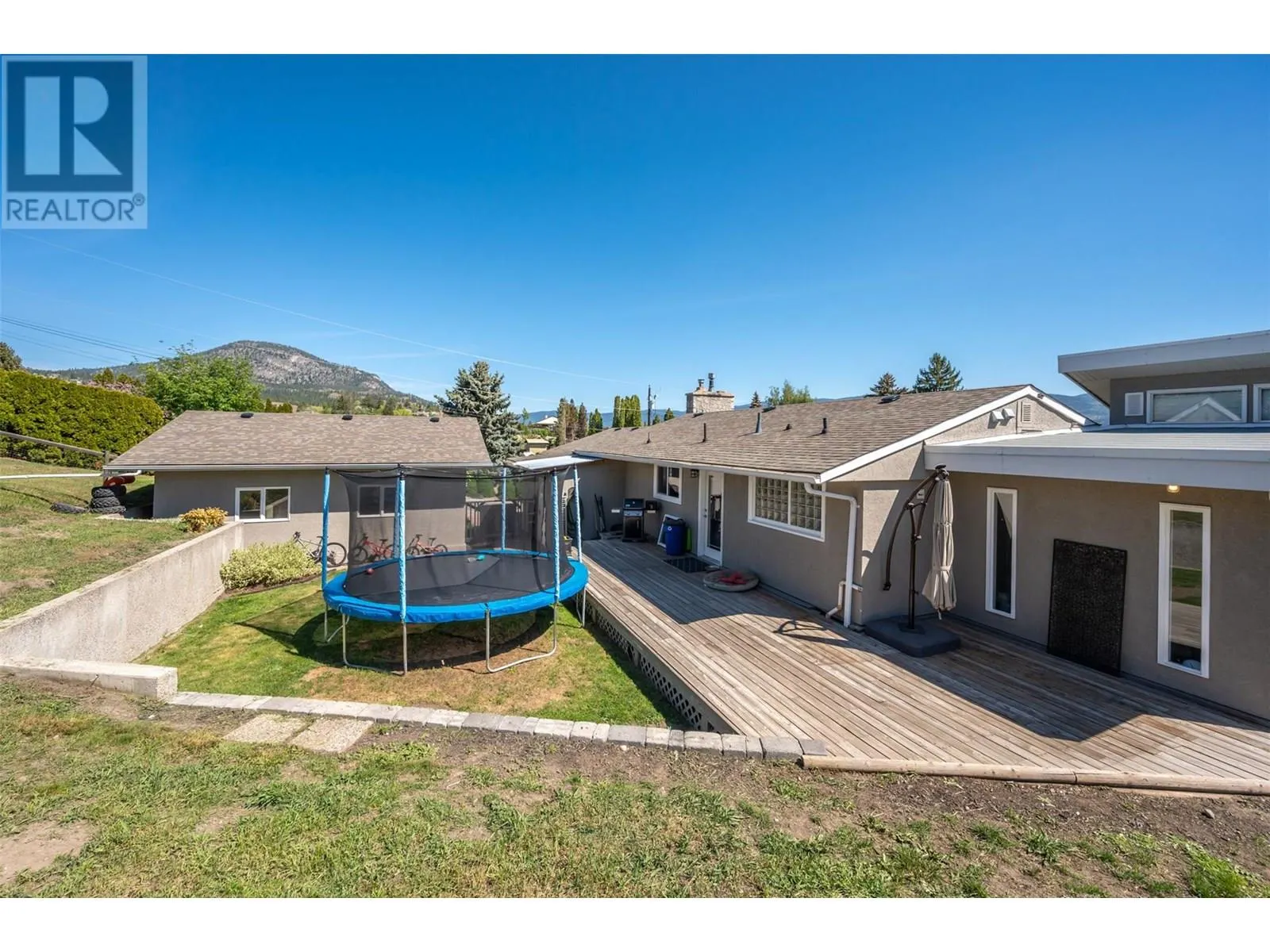 1107 Park Place