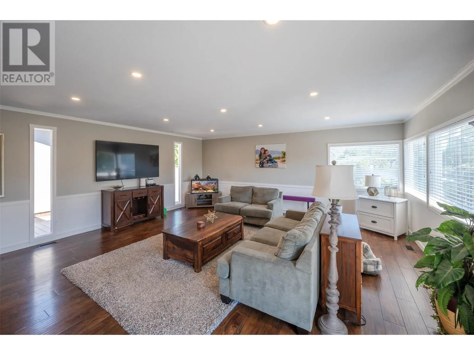 1107 Park Place