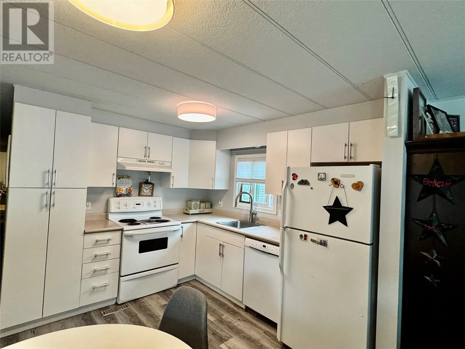 2095 Boucherie Road Unit# 13