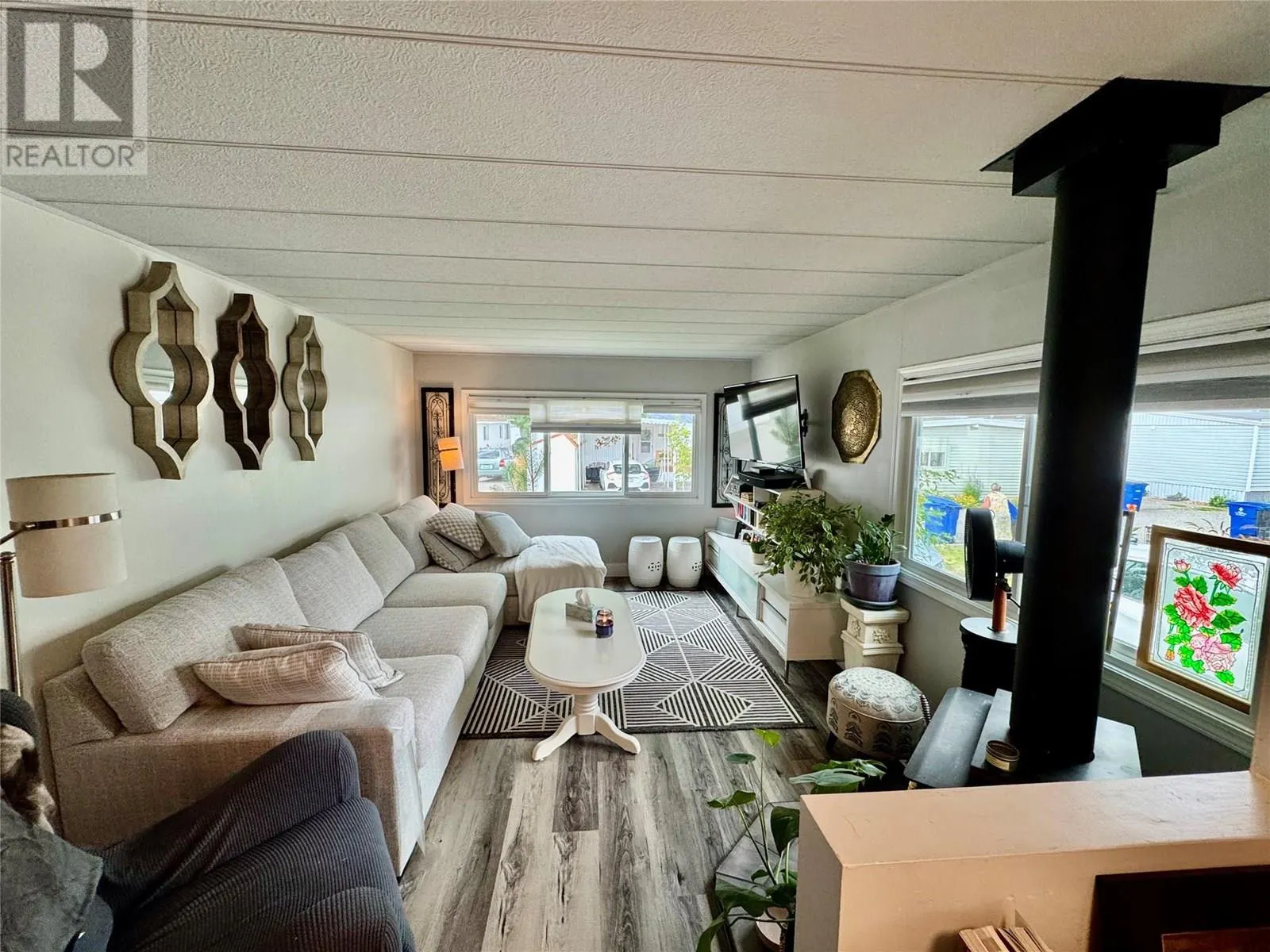 2095 Boucherie Road Unit# 13
