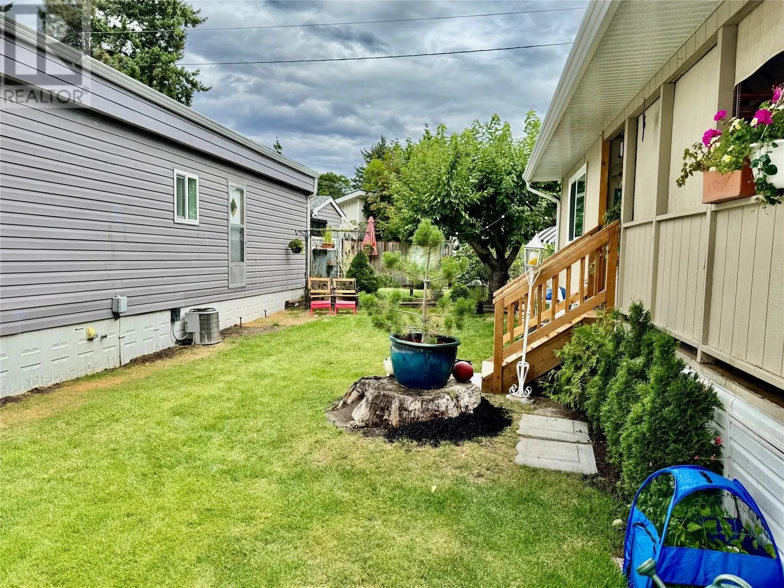 2095 Boucherie Road Unit# 13