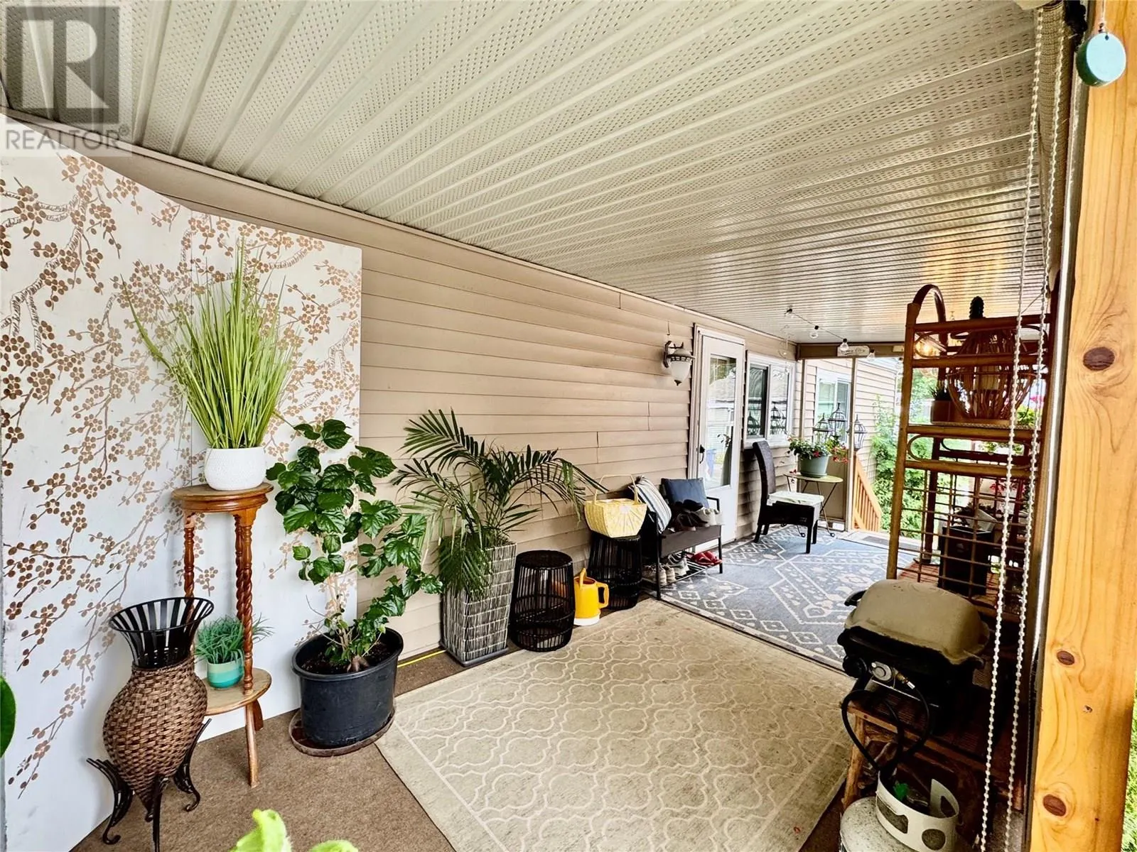 2095 Boucherie Road Unit# 13