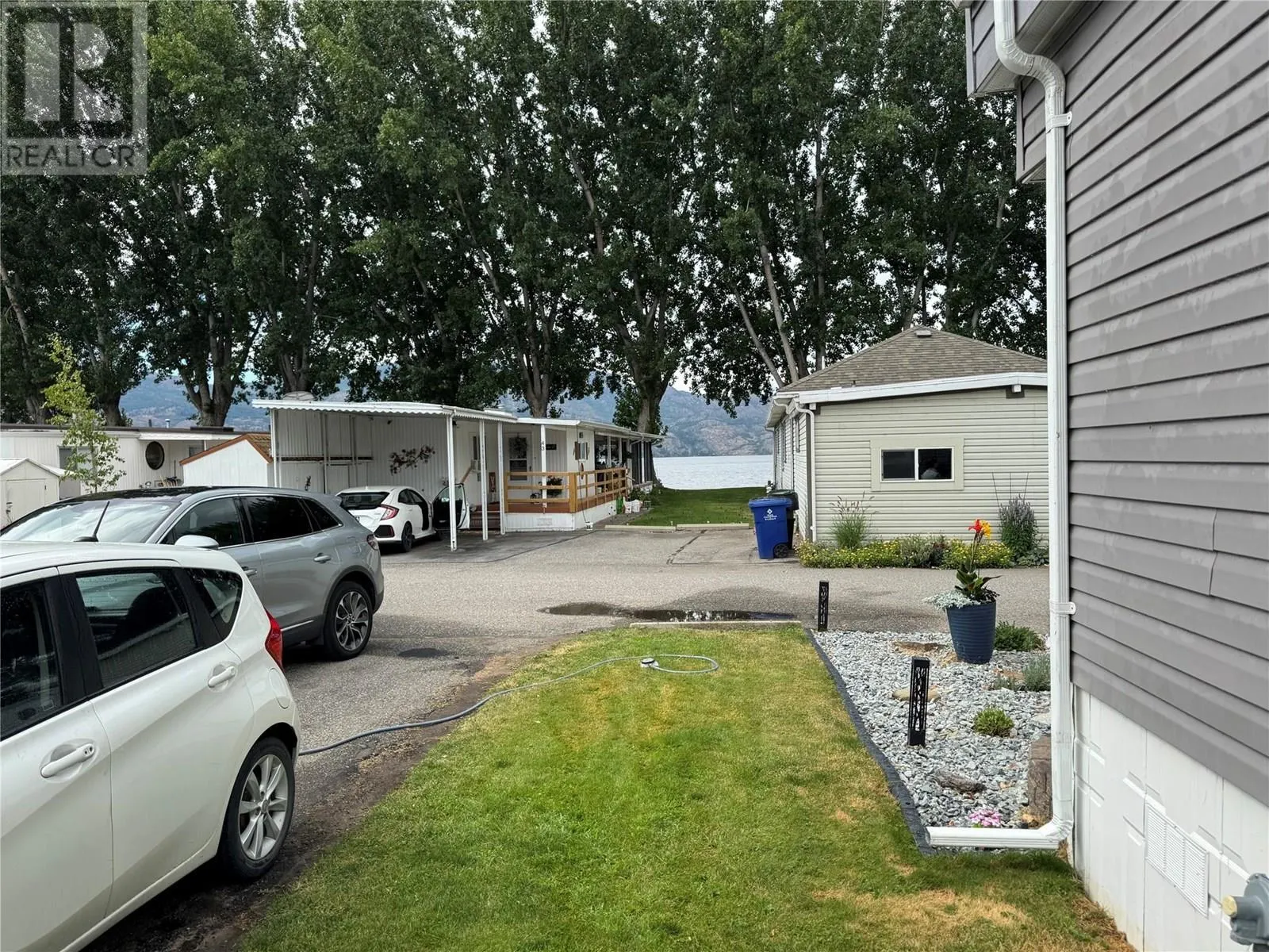 2095 Boucherie Road Unit# 13