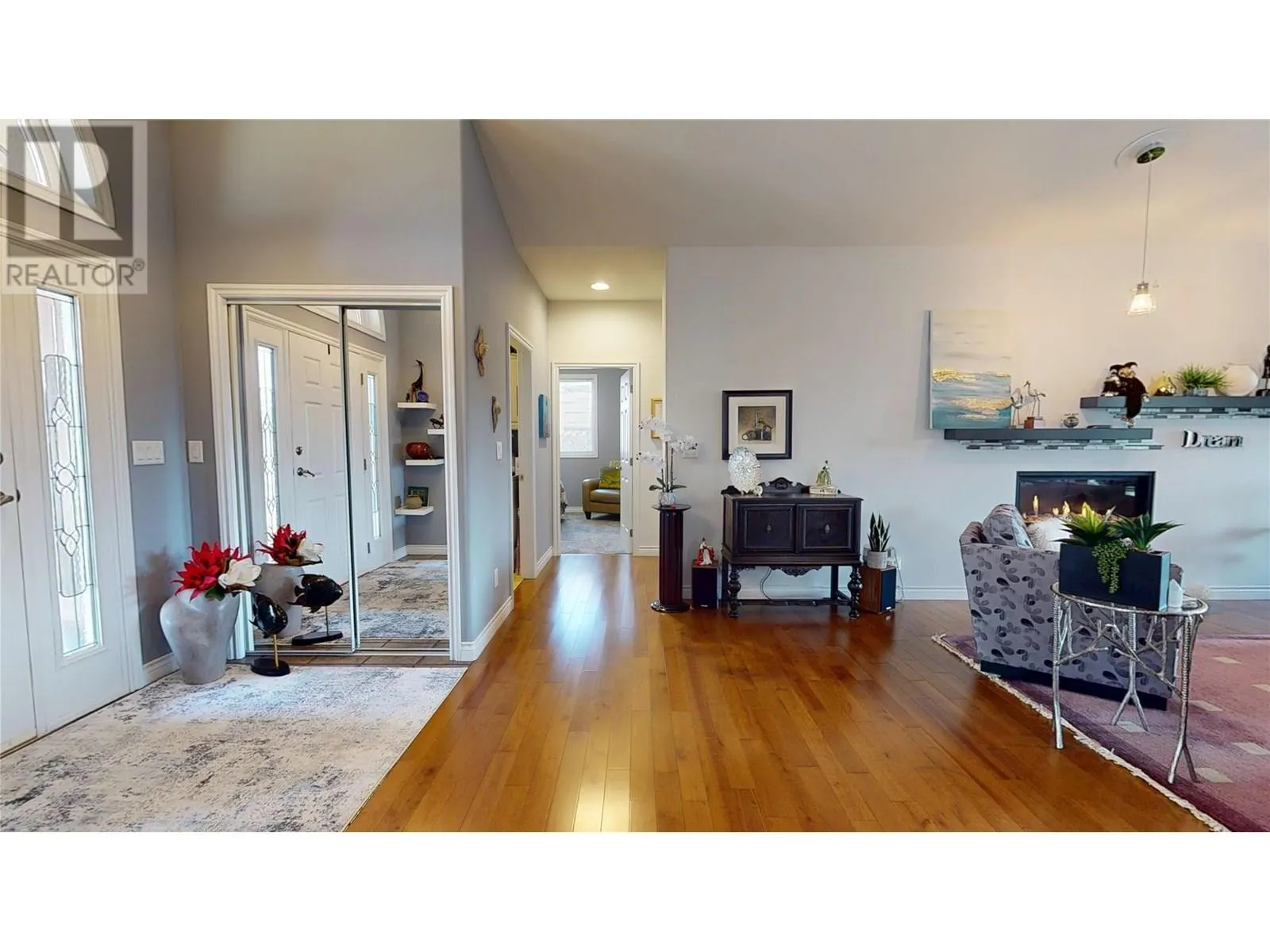 2523 Golf View Crescent