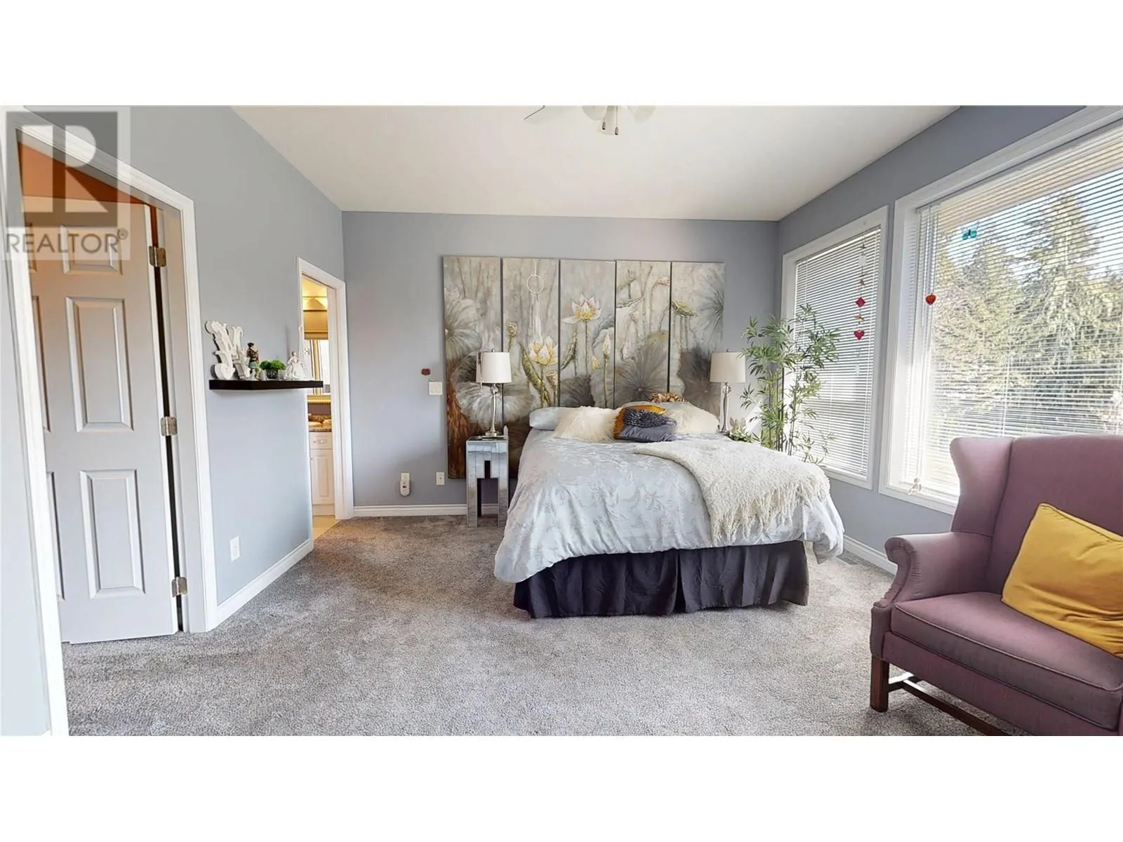 2523 Golf View Crescent