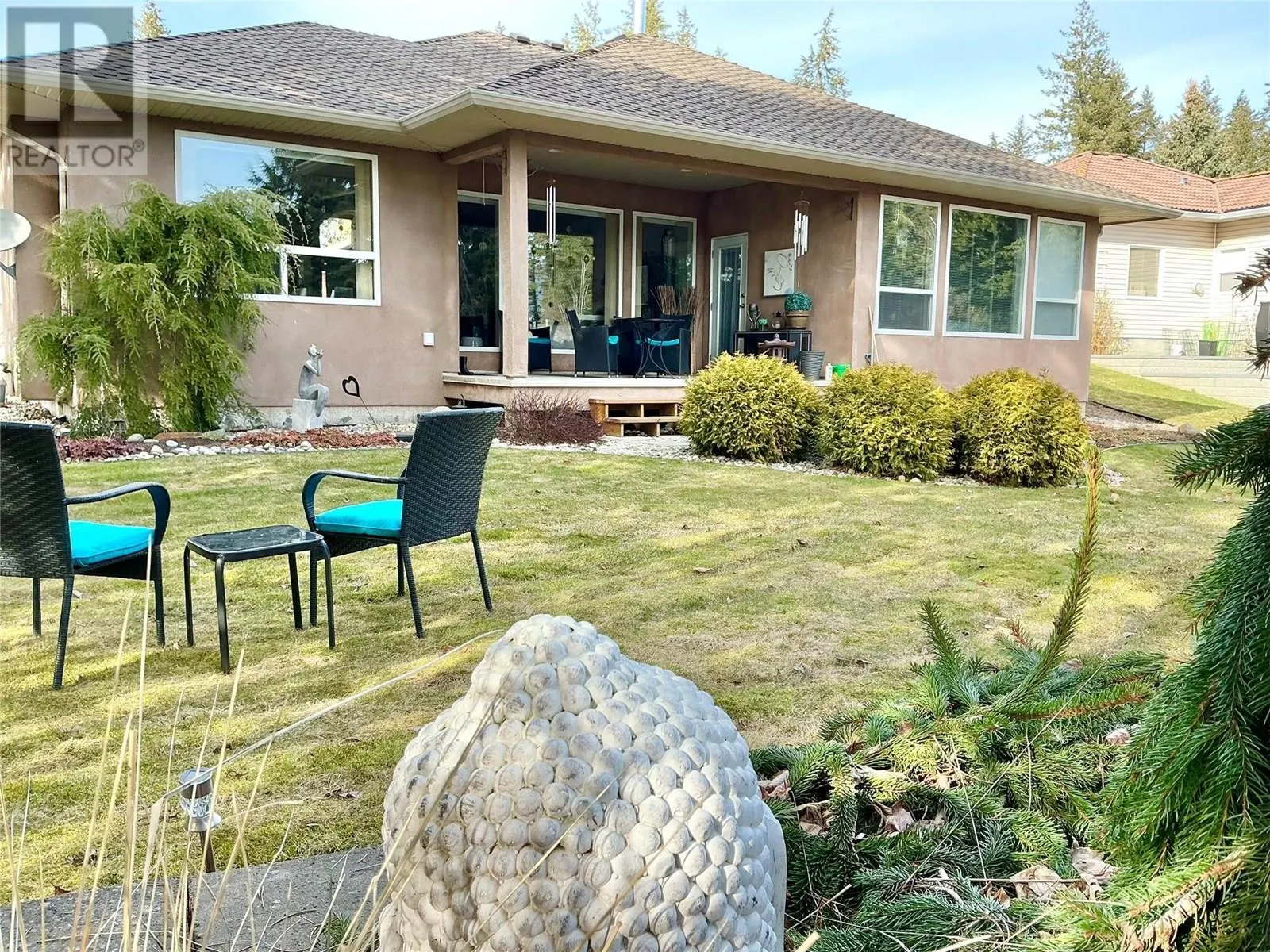 2523 Golf View Crescent