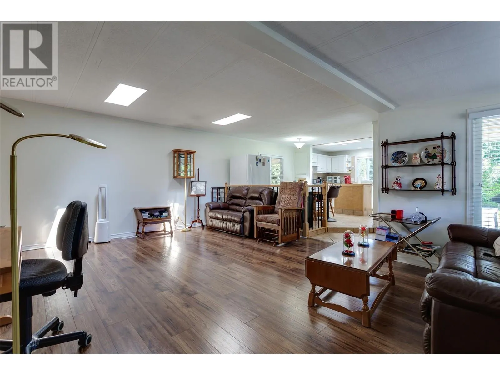 2001 Highway 97 South Unit# 244