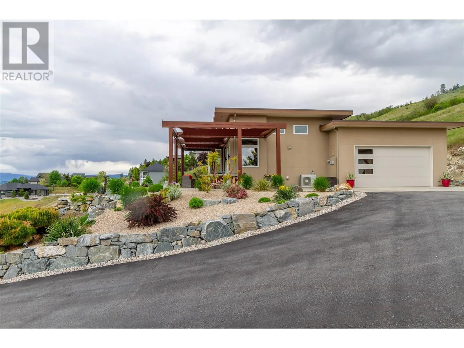 56 Ravine Drive