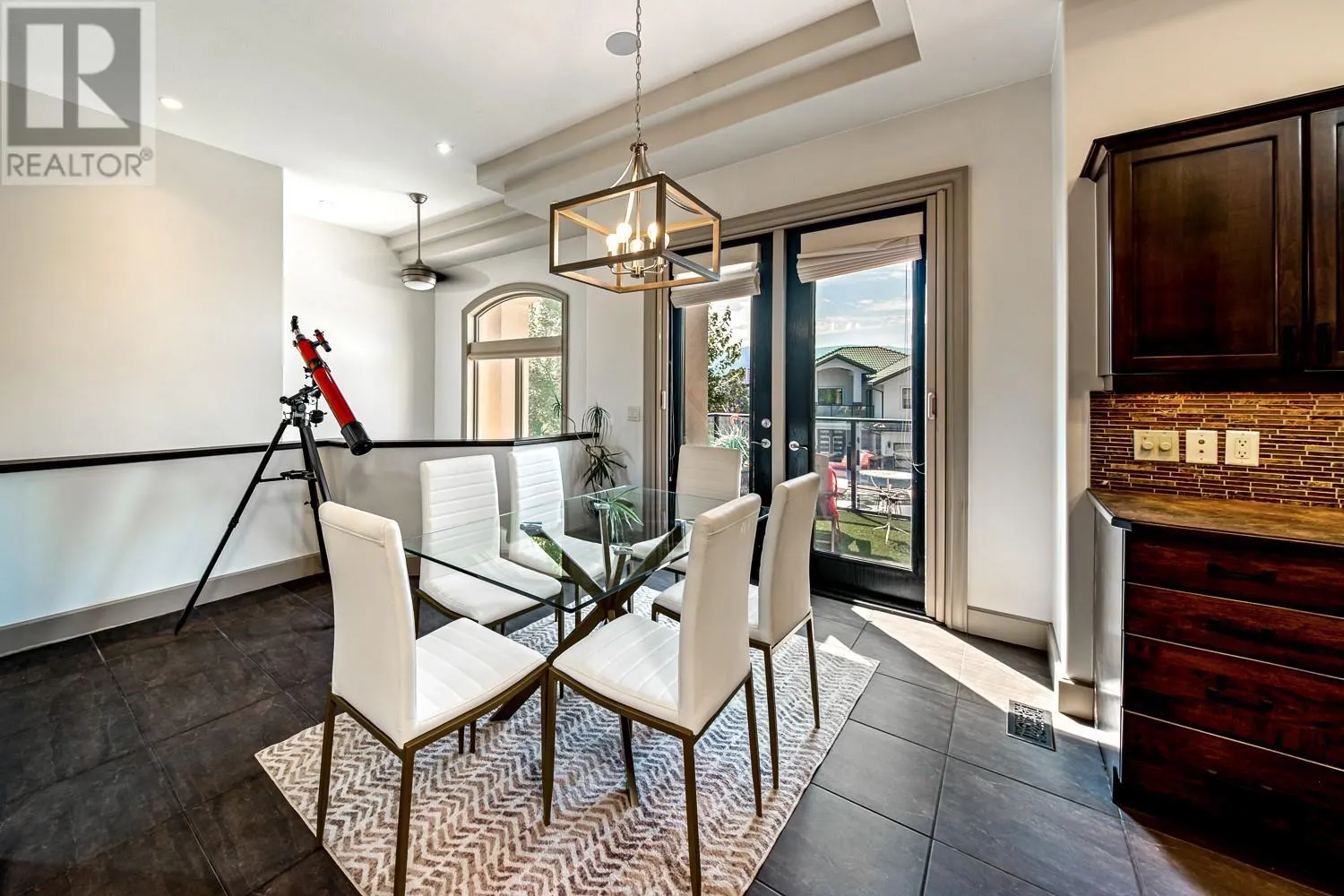 1125 Henderson Drive