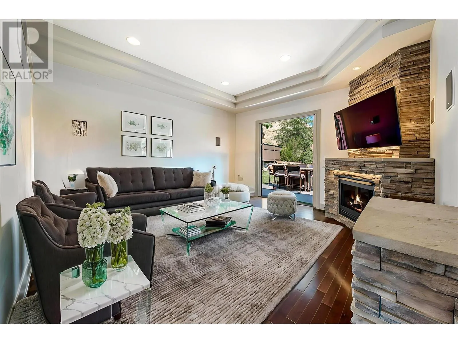 1125 Henderson Drive