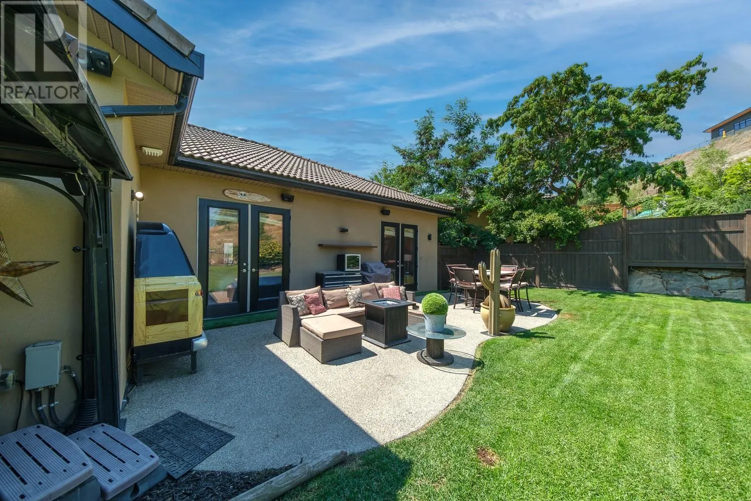1125 Henderson Drive