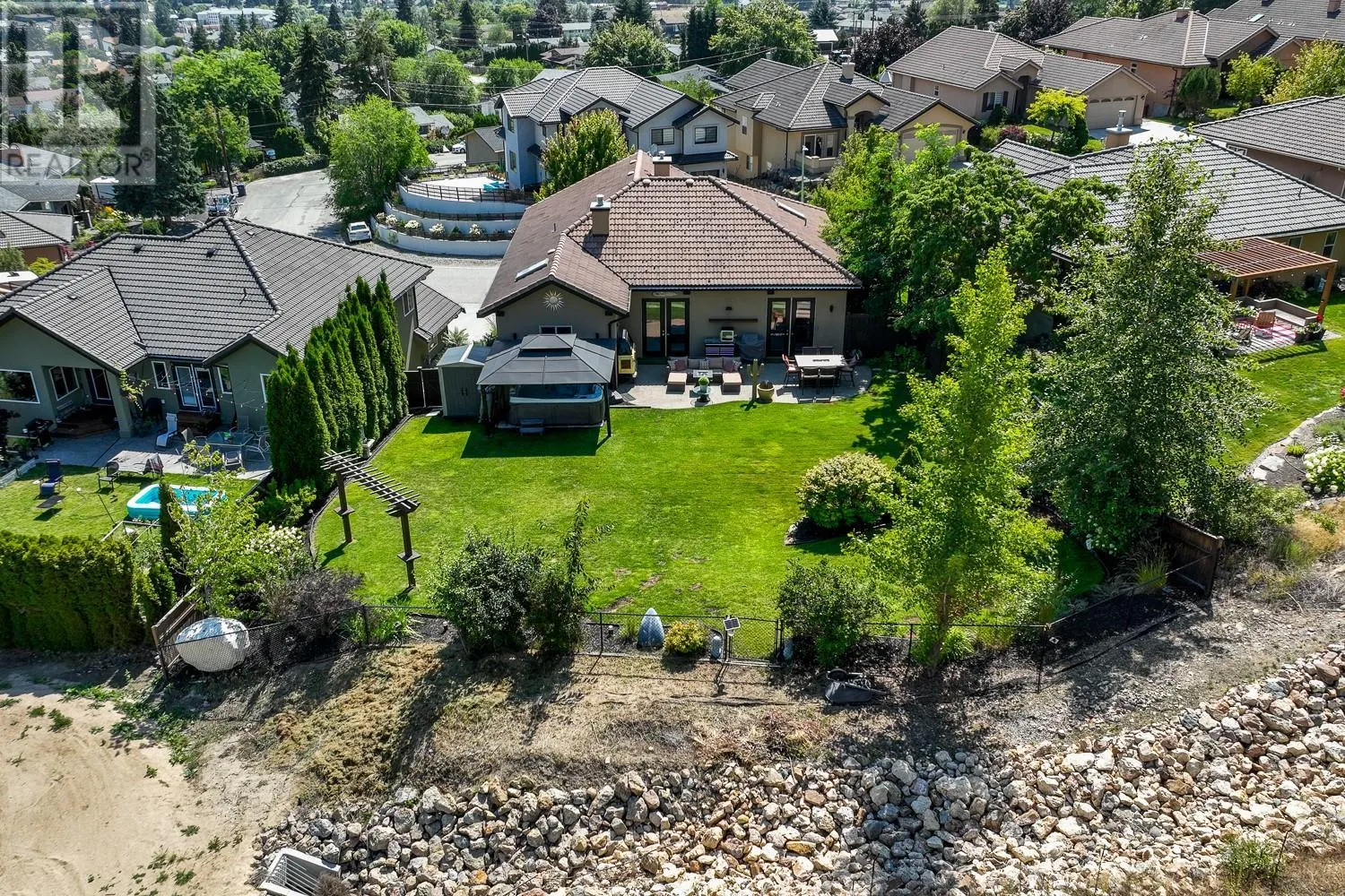 1125 Henderson Drive