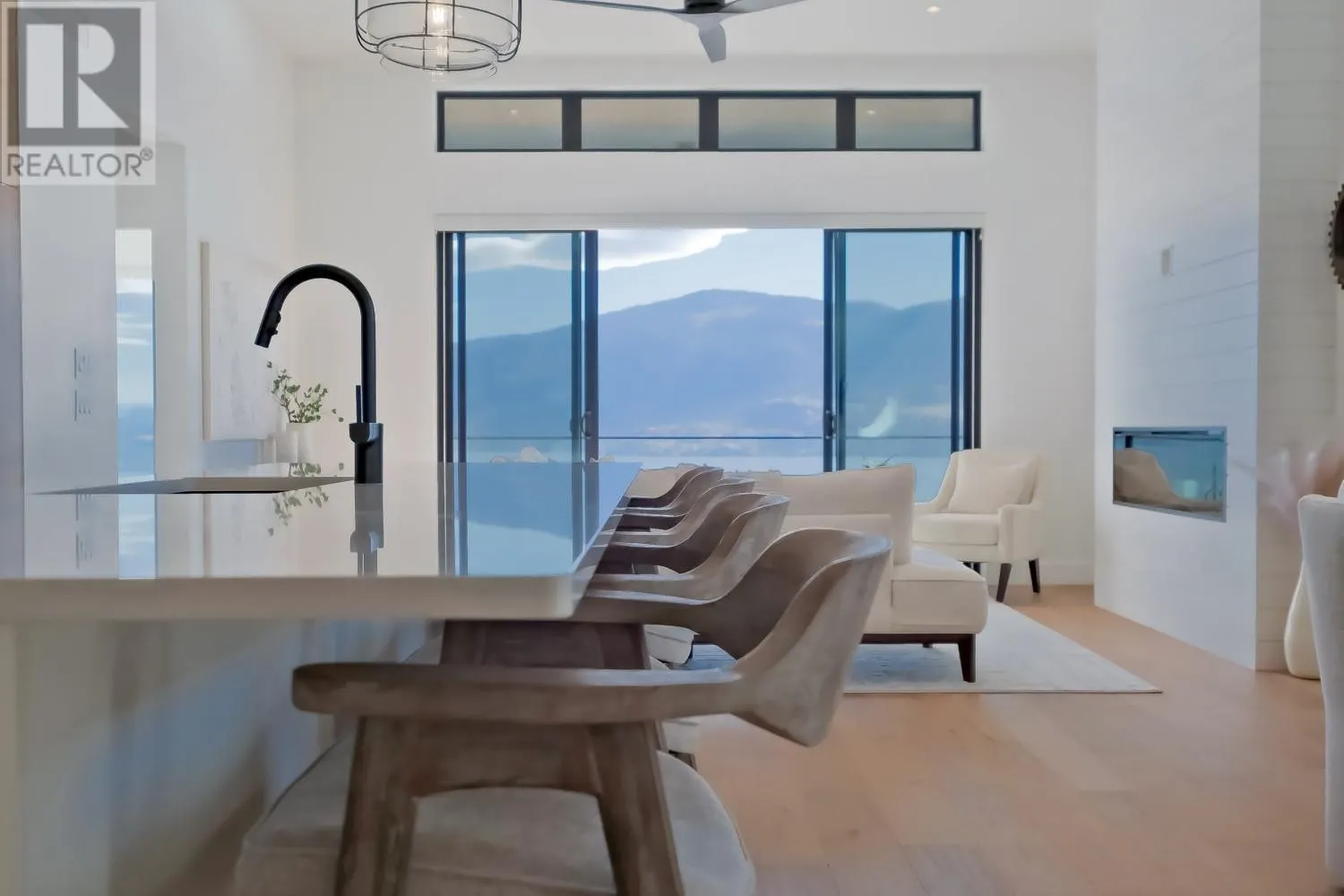 9201 Okanagan Centre Road W Unit# 8