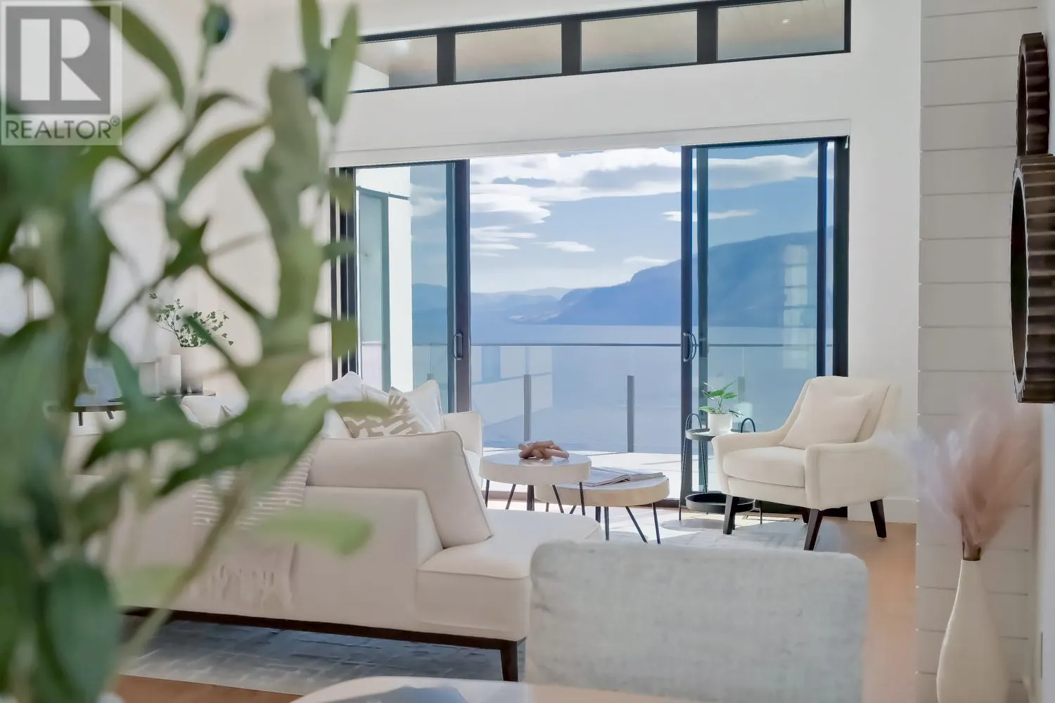9201 Okanagan Centre Road W Unit# 8