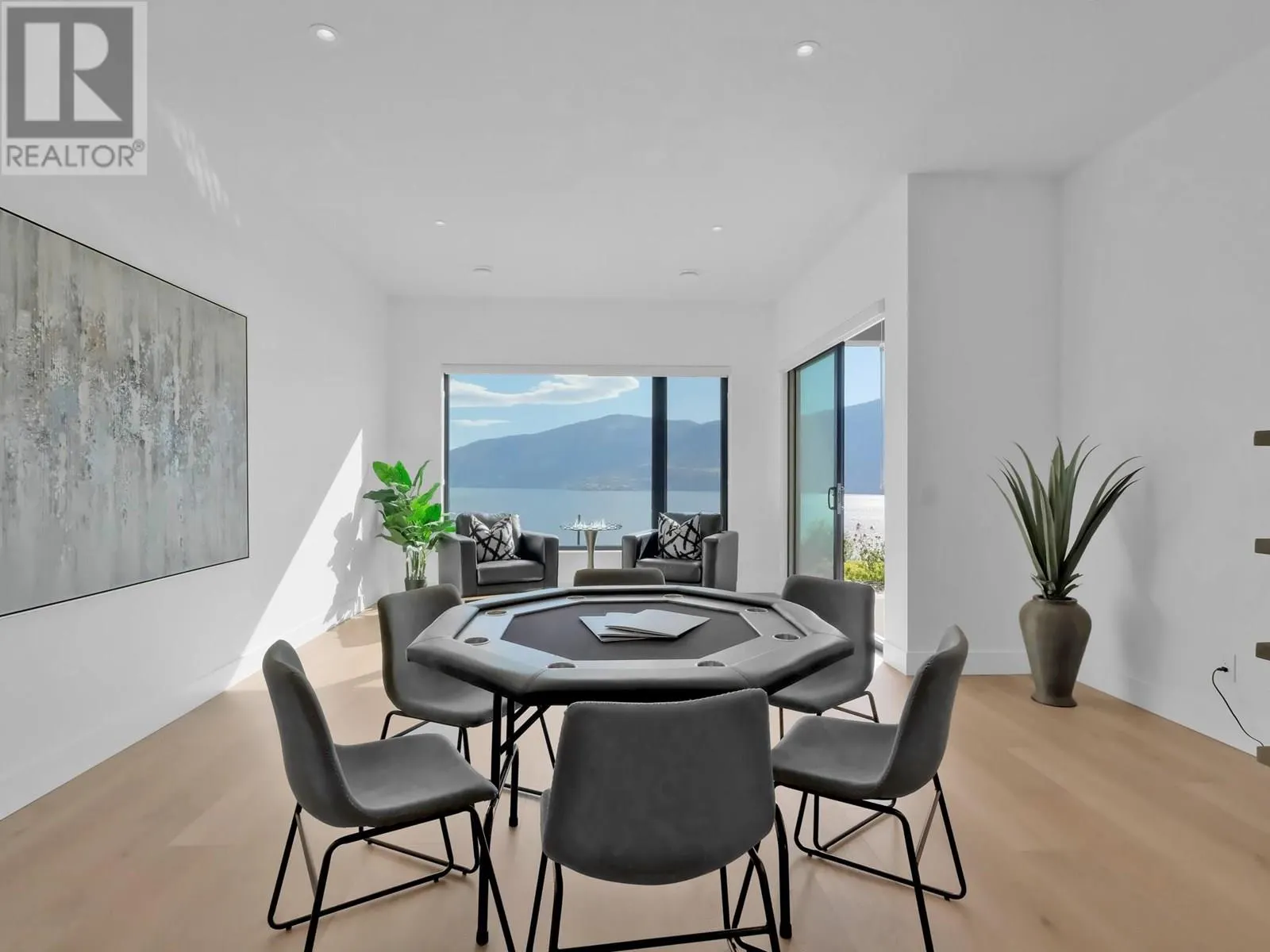 9201 Okanagan Centre Road W Unit# 8