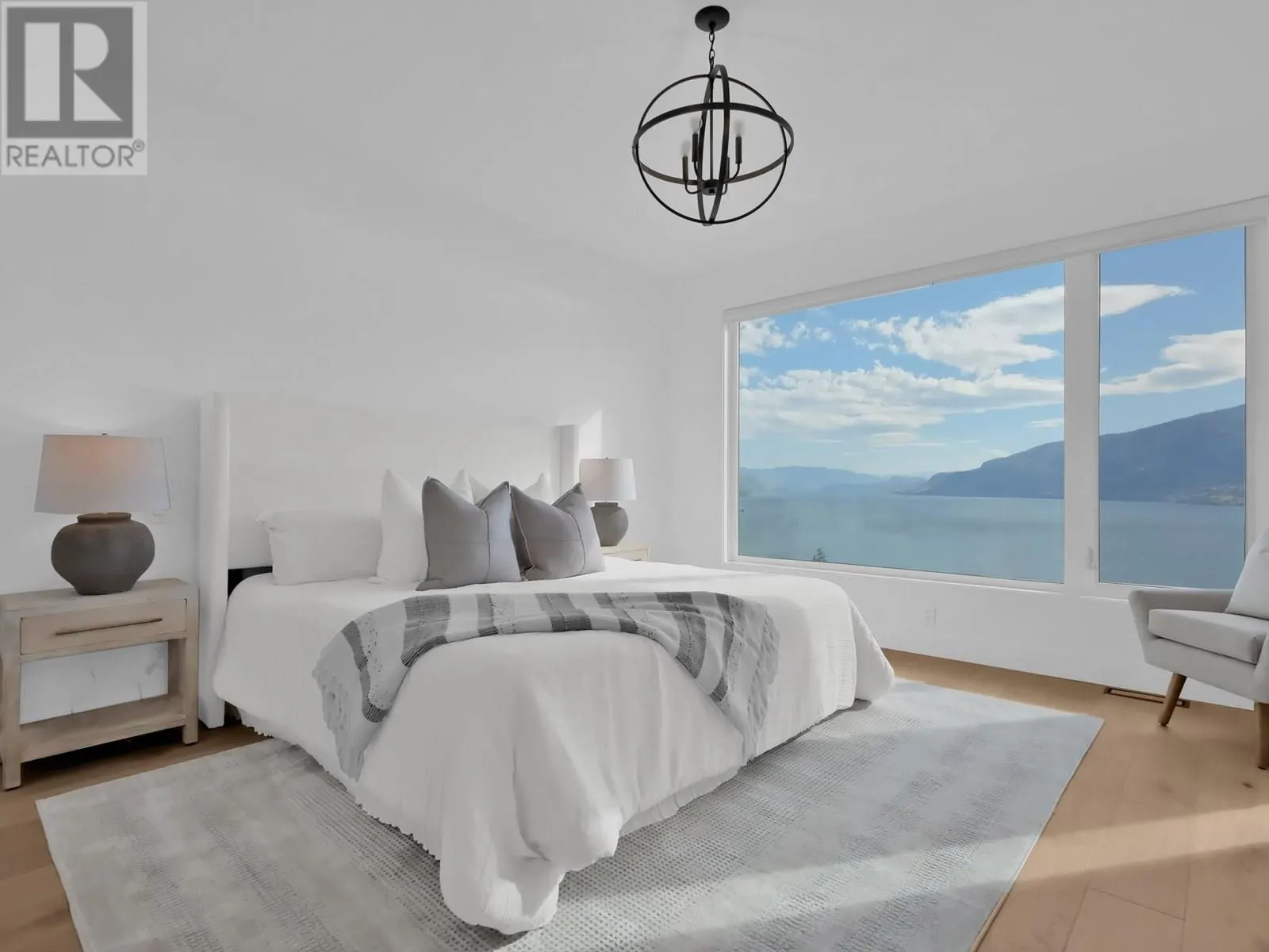 9201 Okanagan Centre Road W Unit# 8
