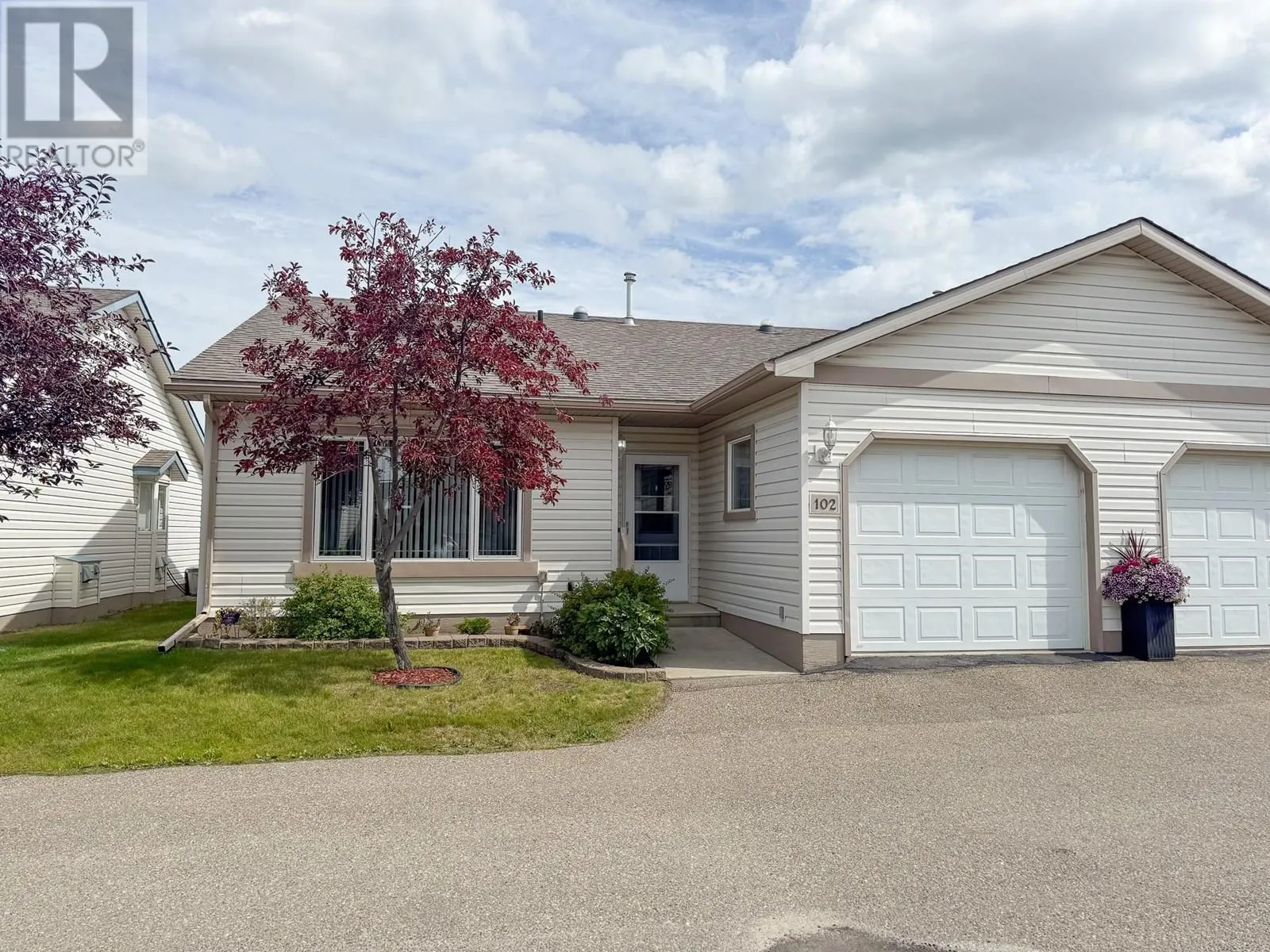 1708 108 Avenue Unit# 102