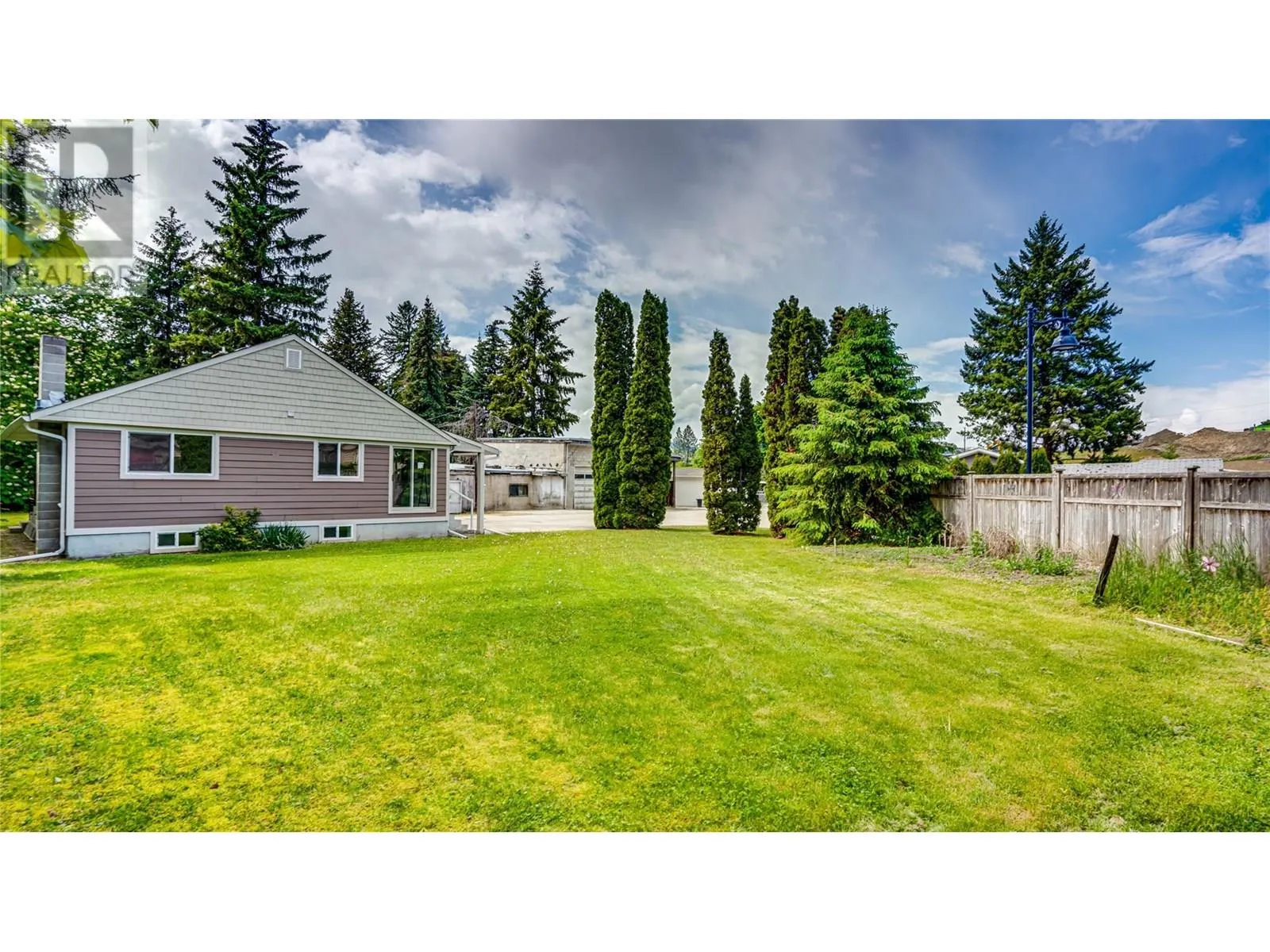 4615 Pleasant Valley Road