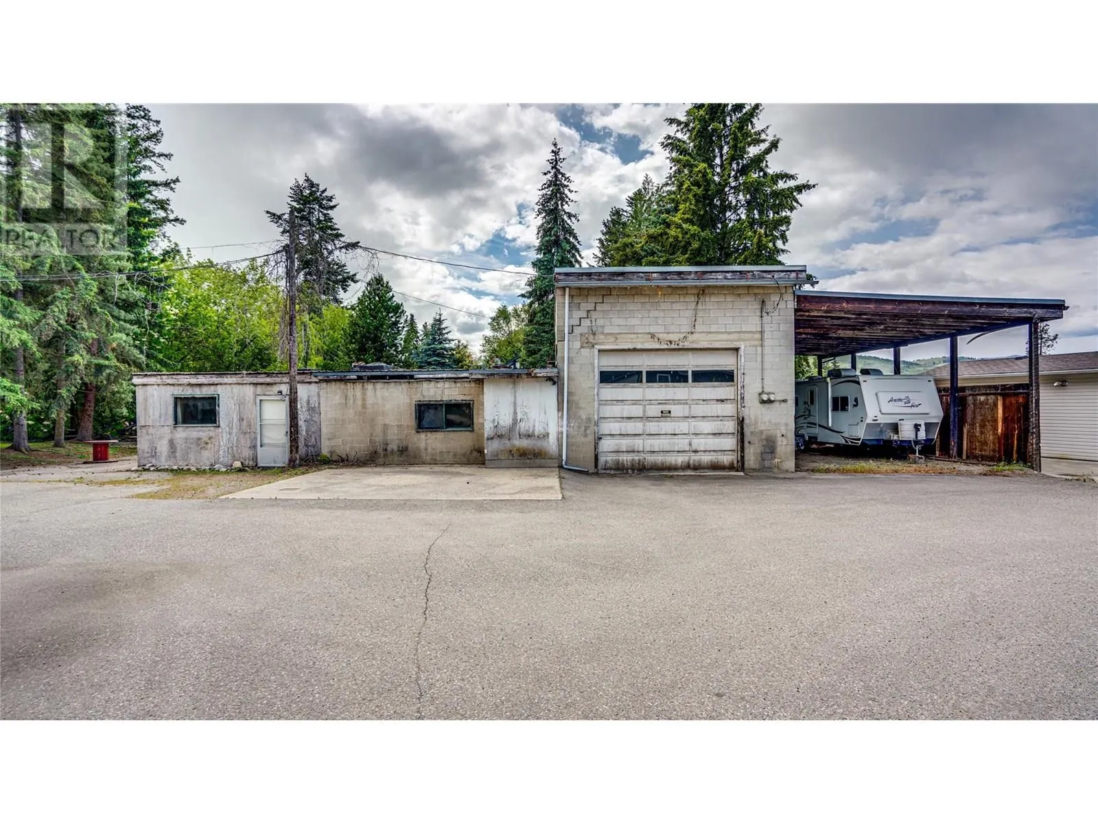 4615 Pleasant Valley Road